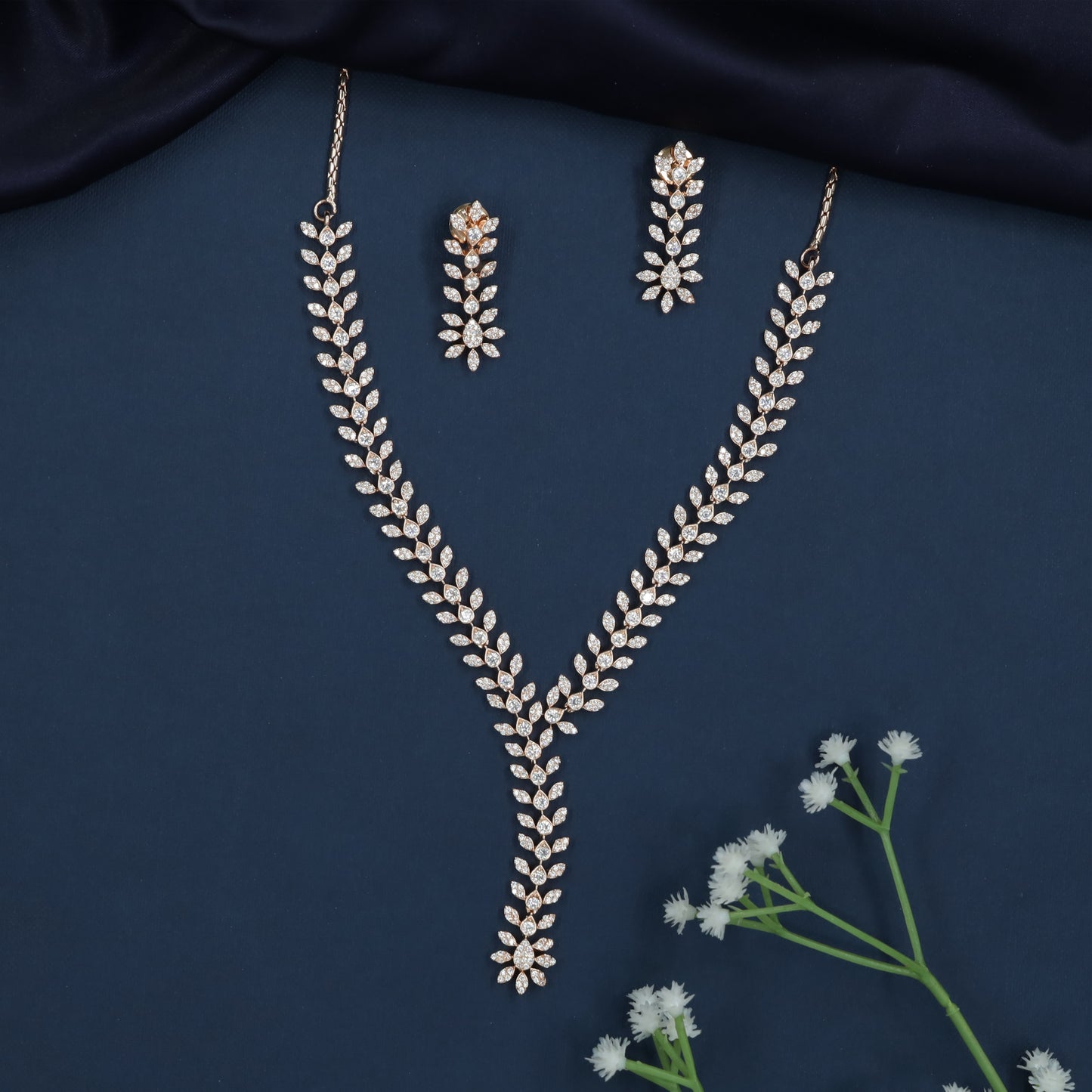 Braided Leaf Necklace with Slim Cascading Arrangement