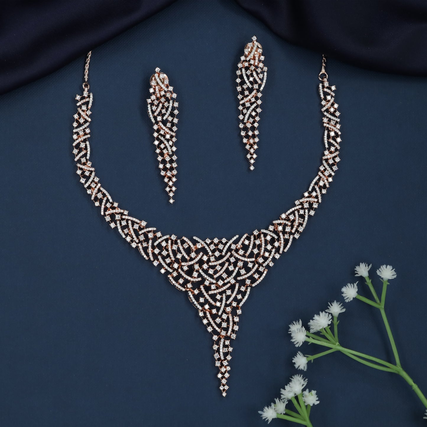 Interlock Weave Necklace with Cascading Border Styling