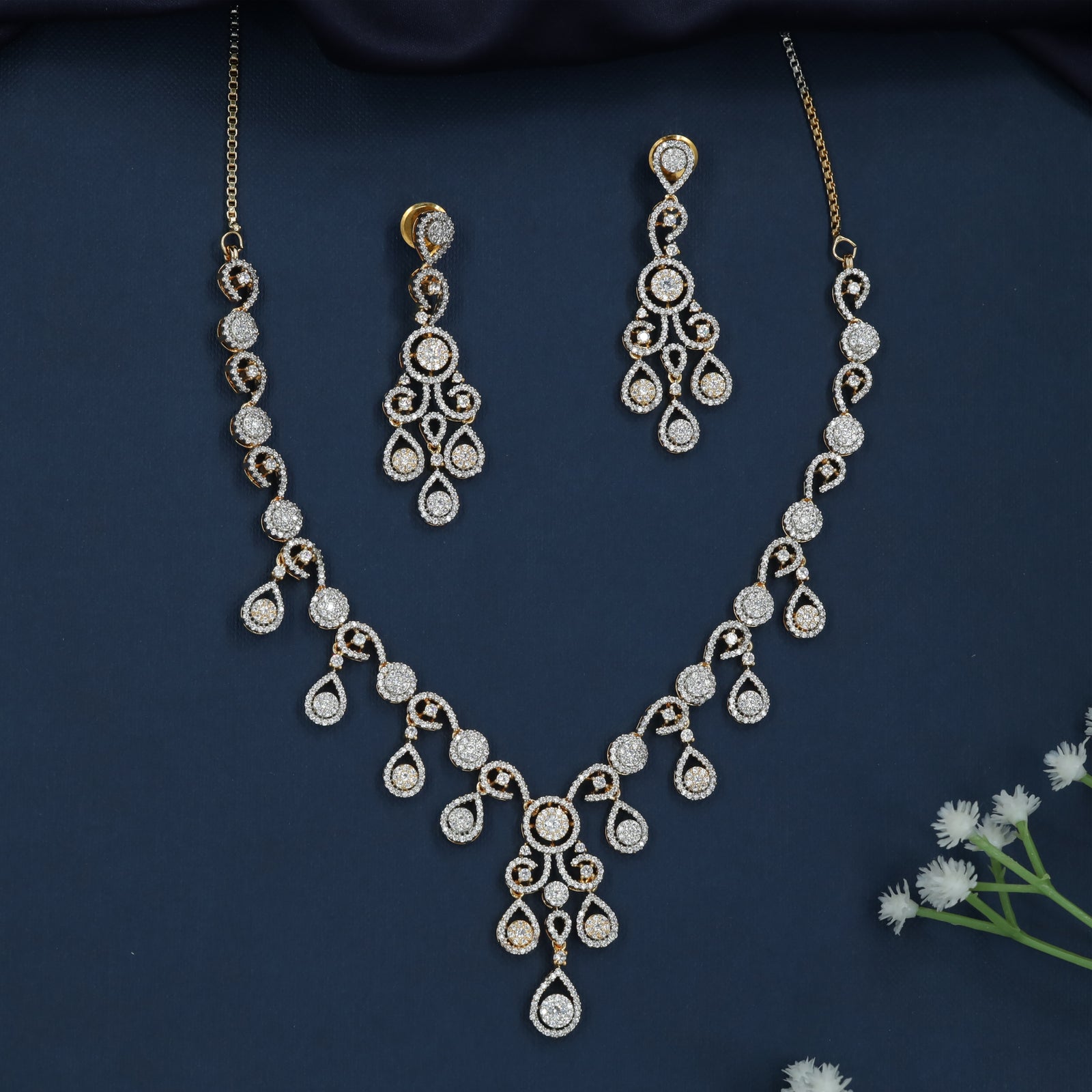 Droplet Vine Necklace with Cascading Circular Links