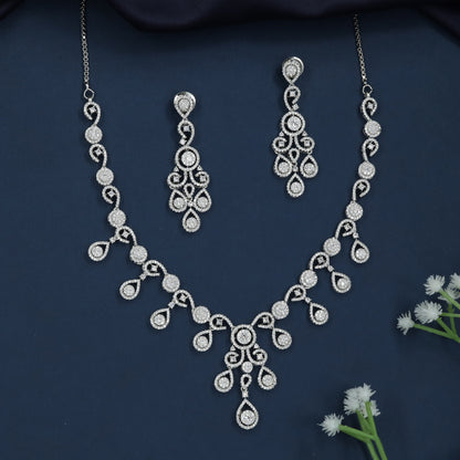 Droplet Vine Necklace with Cascading Circular Links