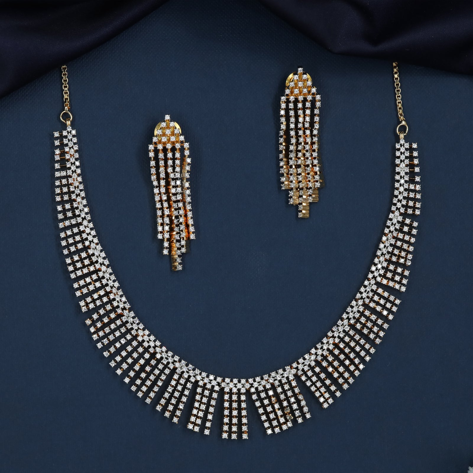 Luxury Fringe Gj Necklace with Broad Fan Fall Layout