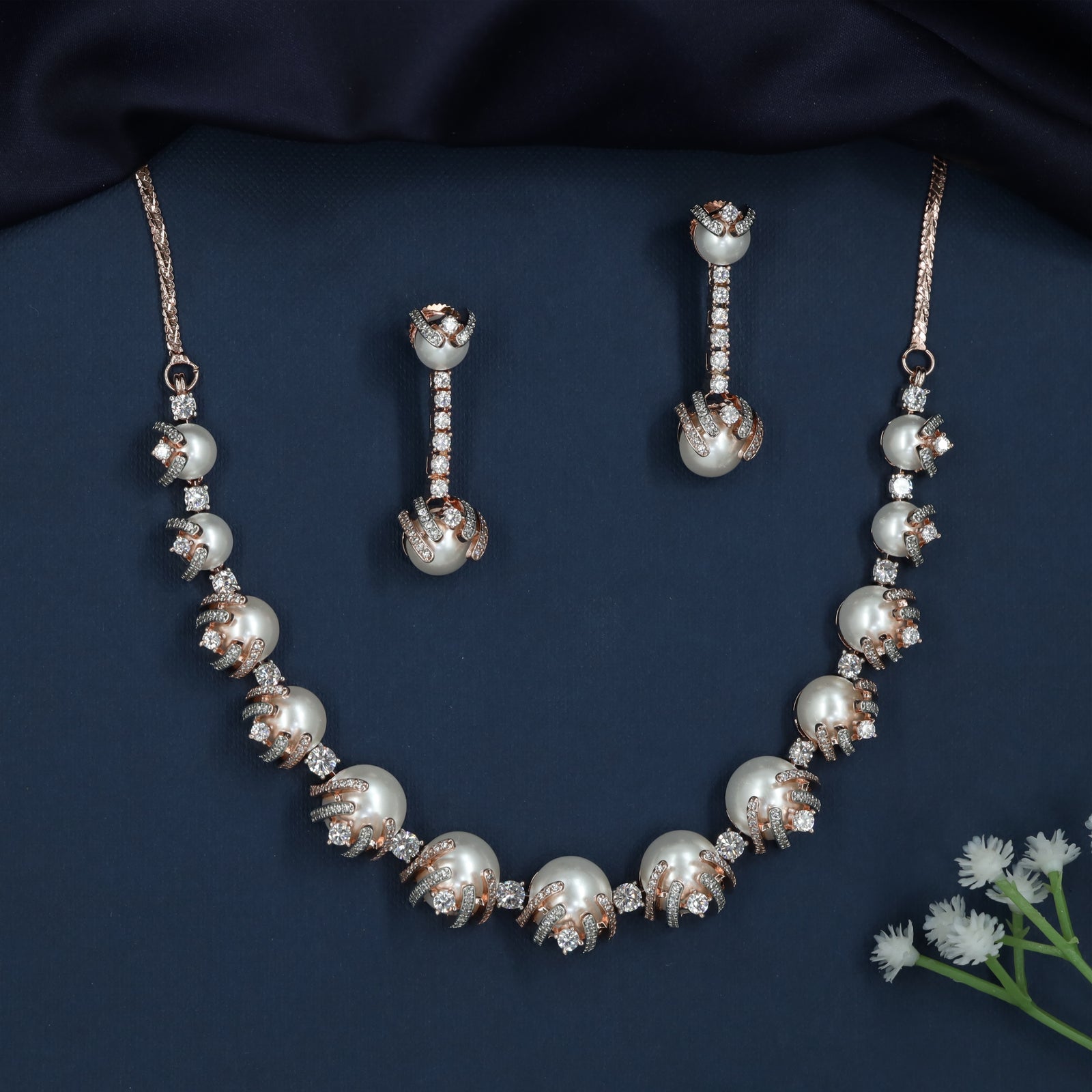 Halo Pearl Sweep Rose Gold Necklace with Compact Bead Alignment