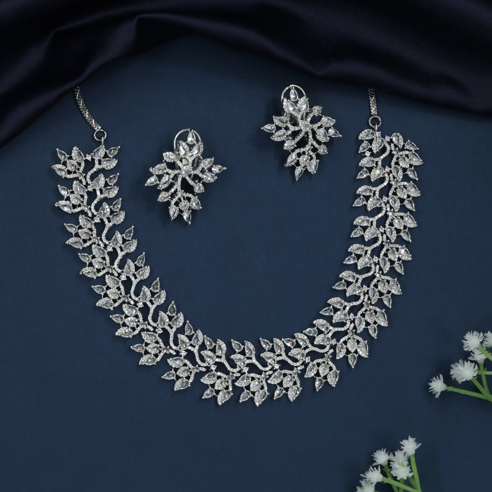 Intricate Leaf Arrangement Rhodium Necklace with Open Vine Detailing