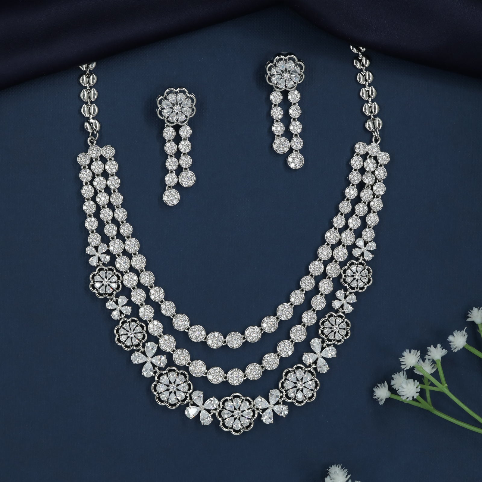 Classic Flower Border Necklace with Layered Disc Arrangement