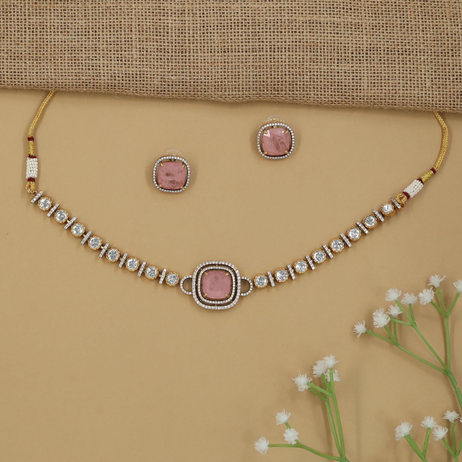 Royal Linear Kundan Choker with Framed Centre Styling