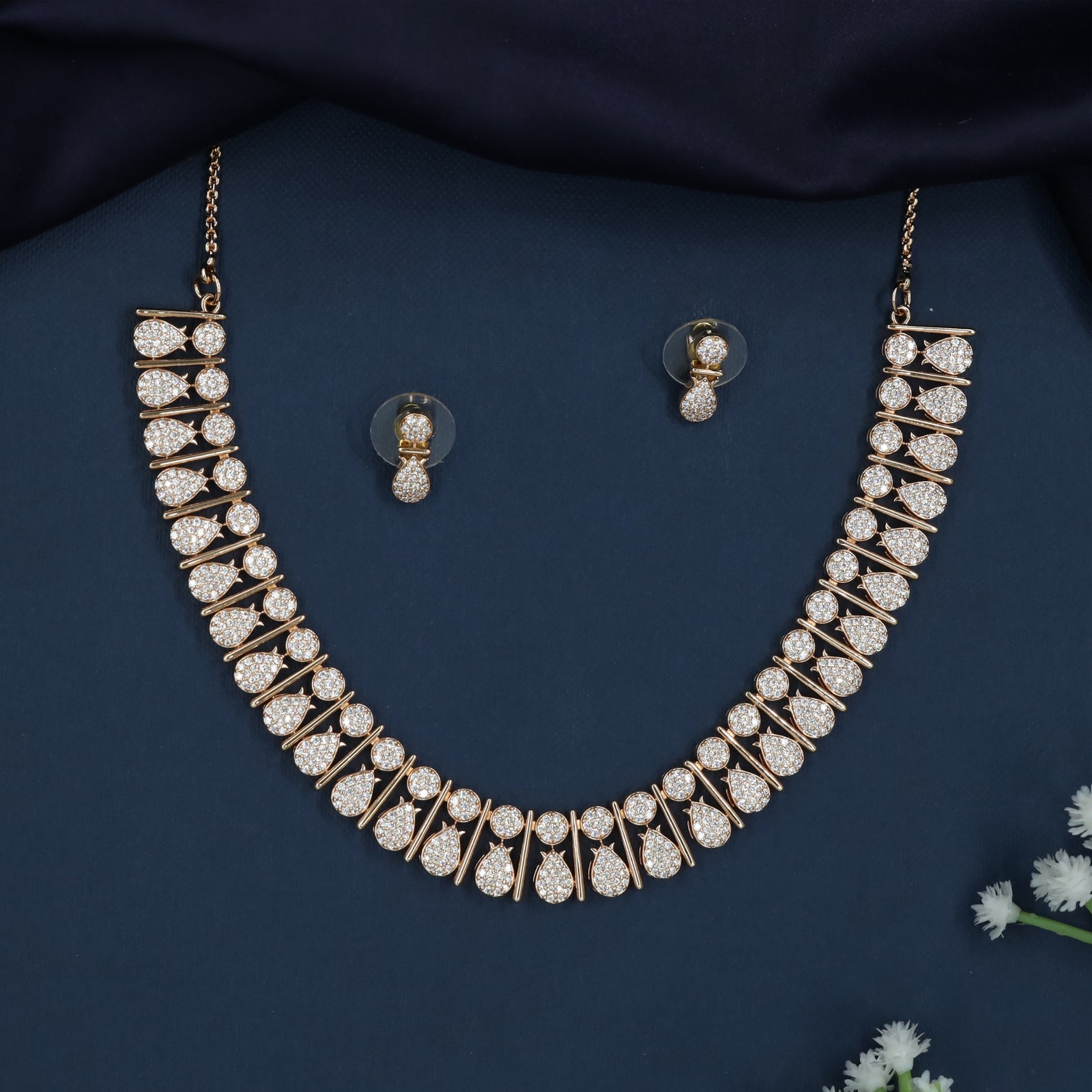 Ornate Bridal Necklace with Structured Surface Alignment