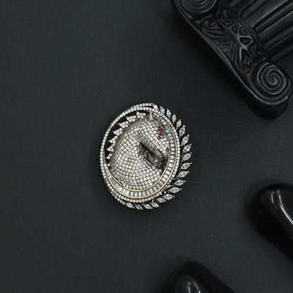 Vintage Horse Victorian Brooch with Decorative Crest Structure
