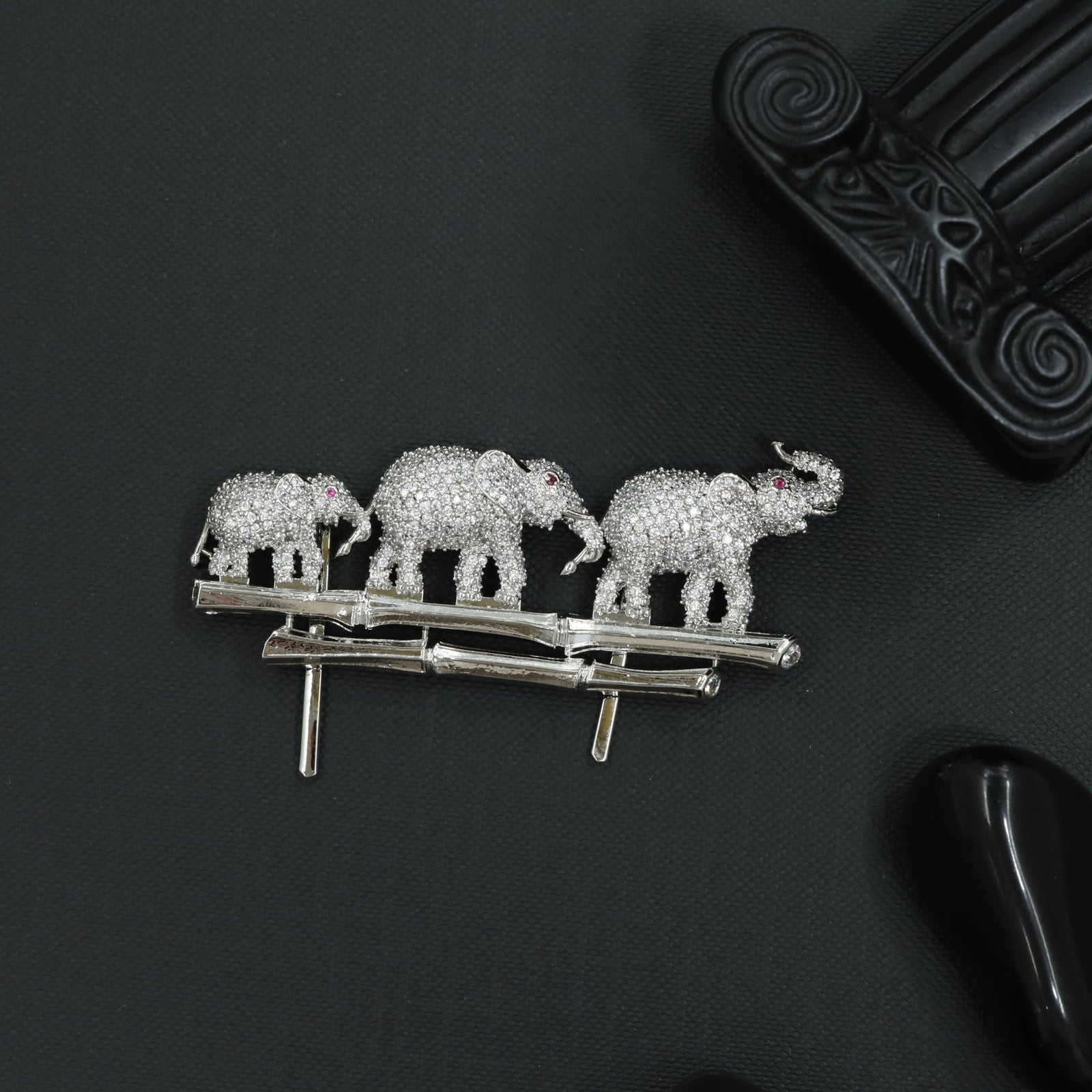 Royal Elephant Family Brooch with Bamboo Branch Styling