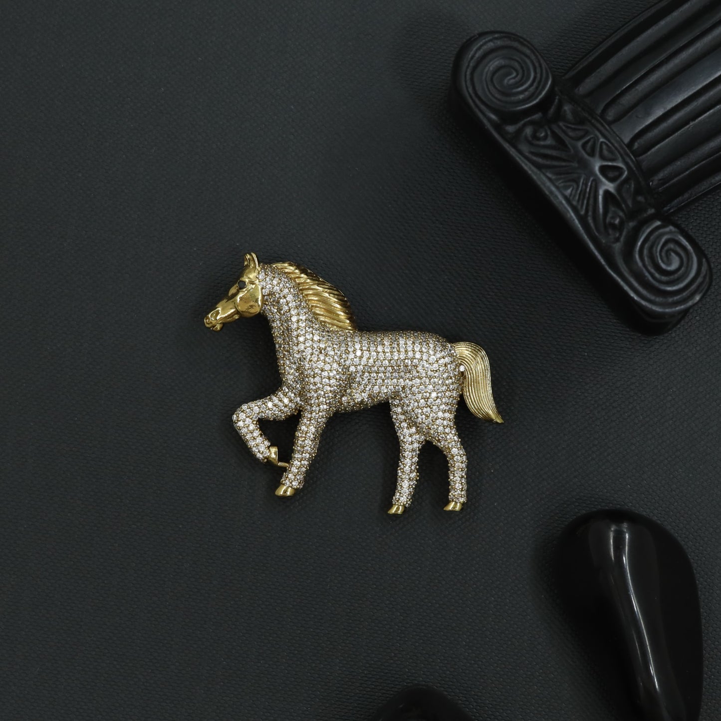 Artisan Stallion Brooch with Flowing Tail Styling