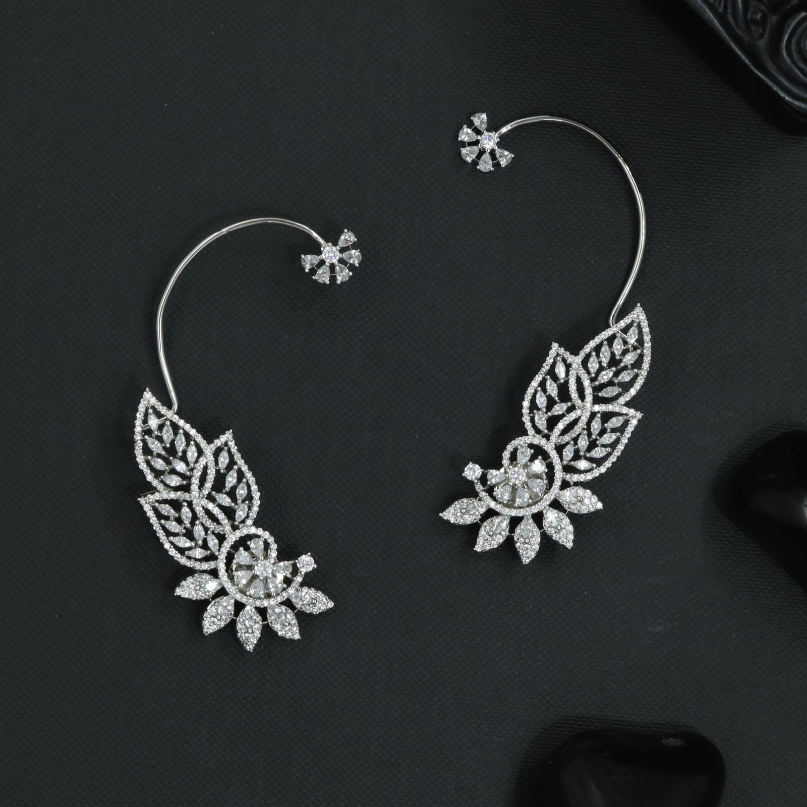 Botanical Wing Earcuff with Open Petal Structure