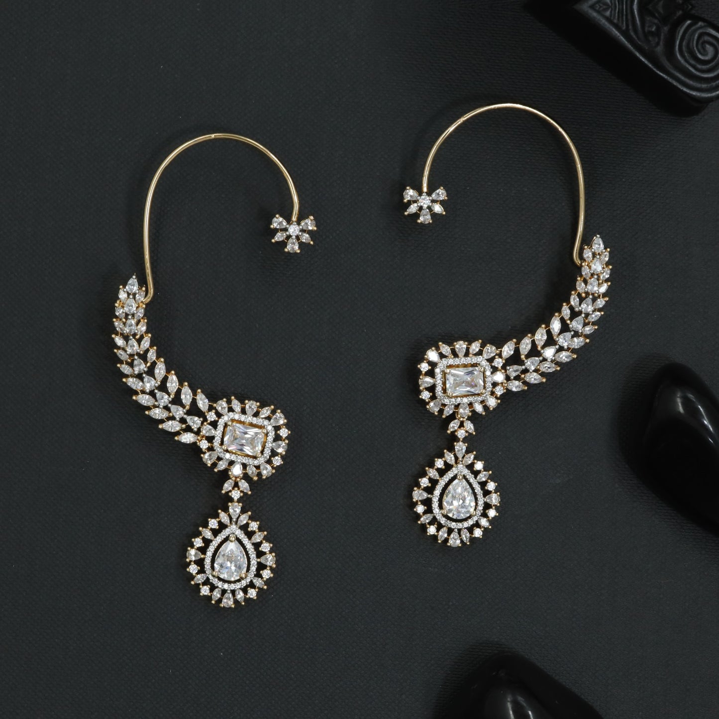 Fluted Wing Earcuff with Tapered Teardrop Pendant
