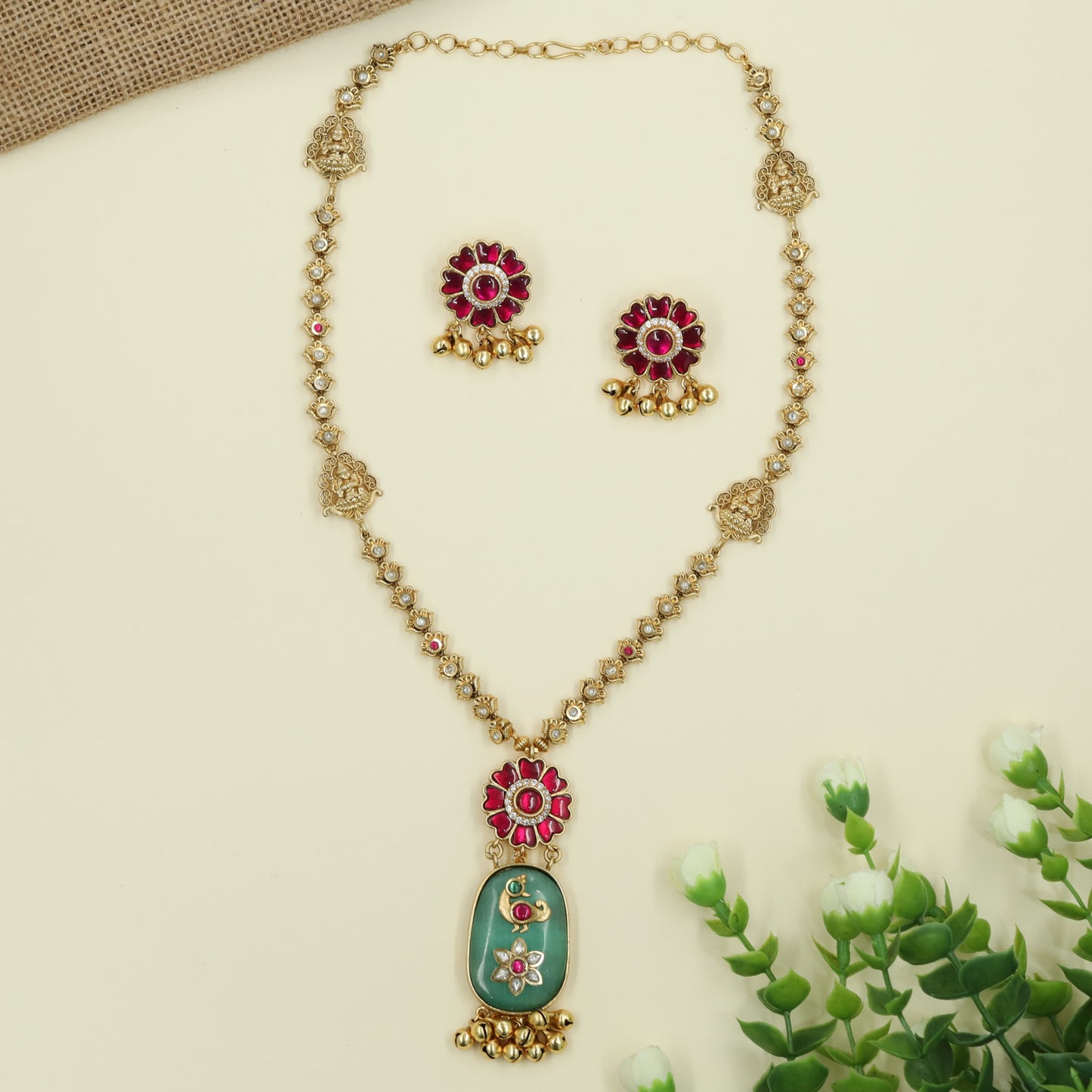 Royal Floral Kundan Chain With Pendant and Bell Drop Detailing