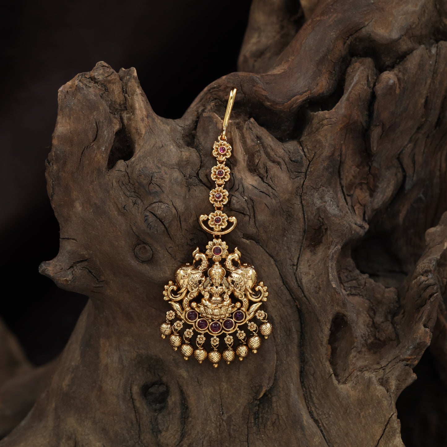 Heritage Lakshmi Centre With Elephant Side Panels Antique Tikka