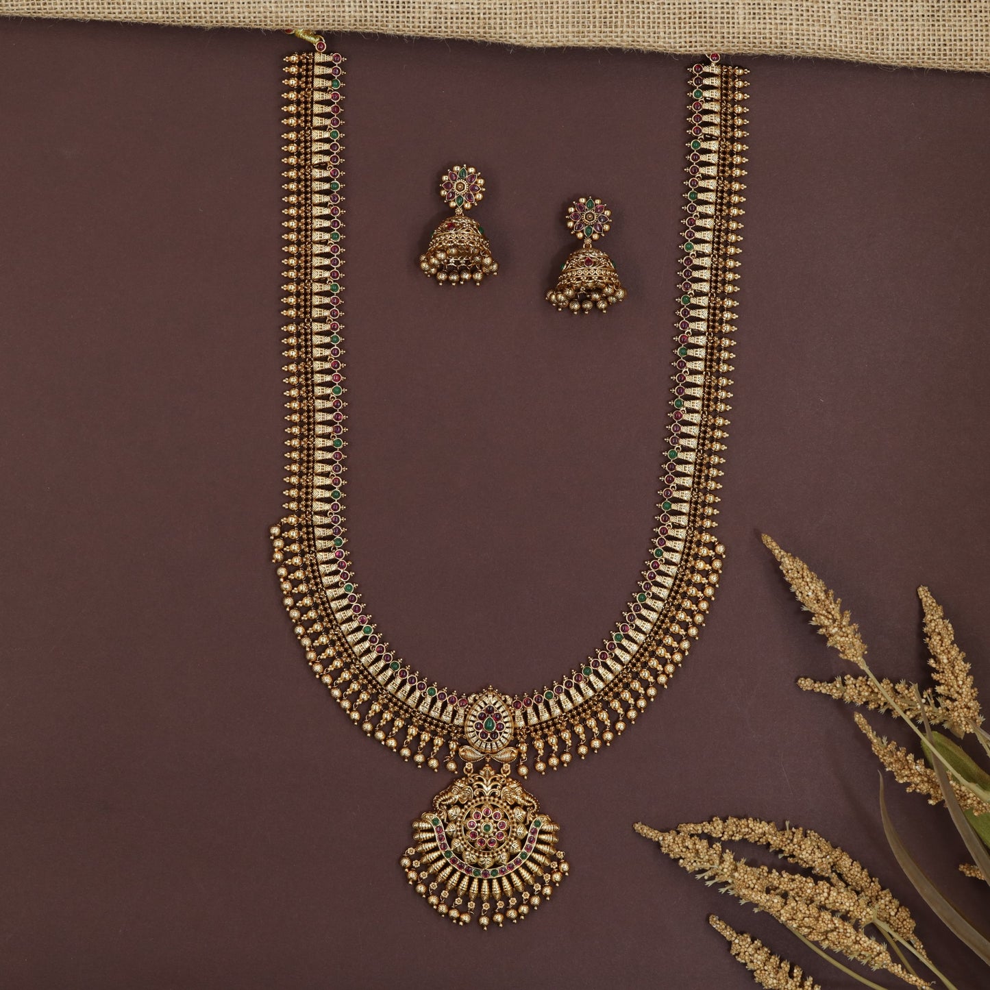 Handcrafted Centrepiece Lakshmi Antique Long Haara