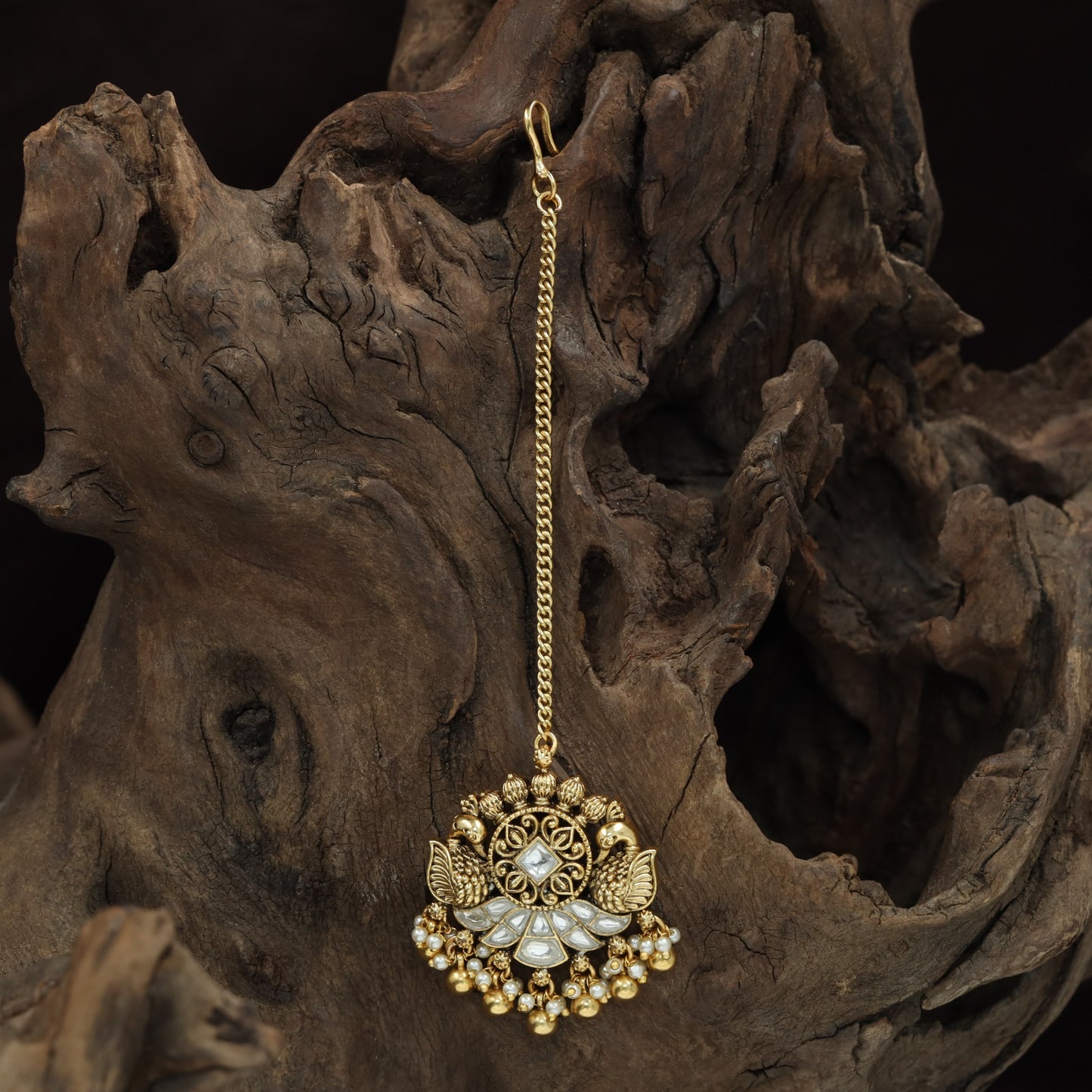 Classic Swan Border Antique Tikka With Hanging Bead Drops