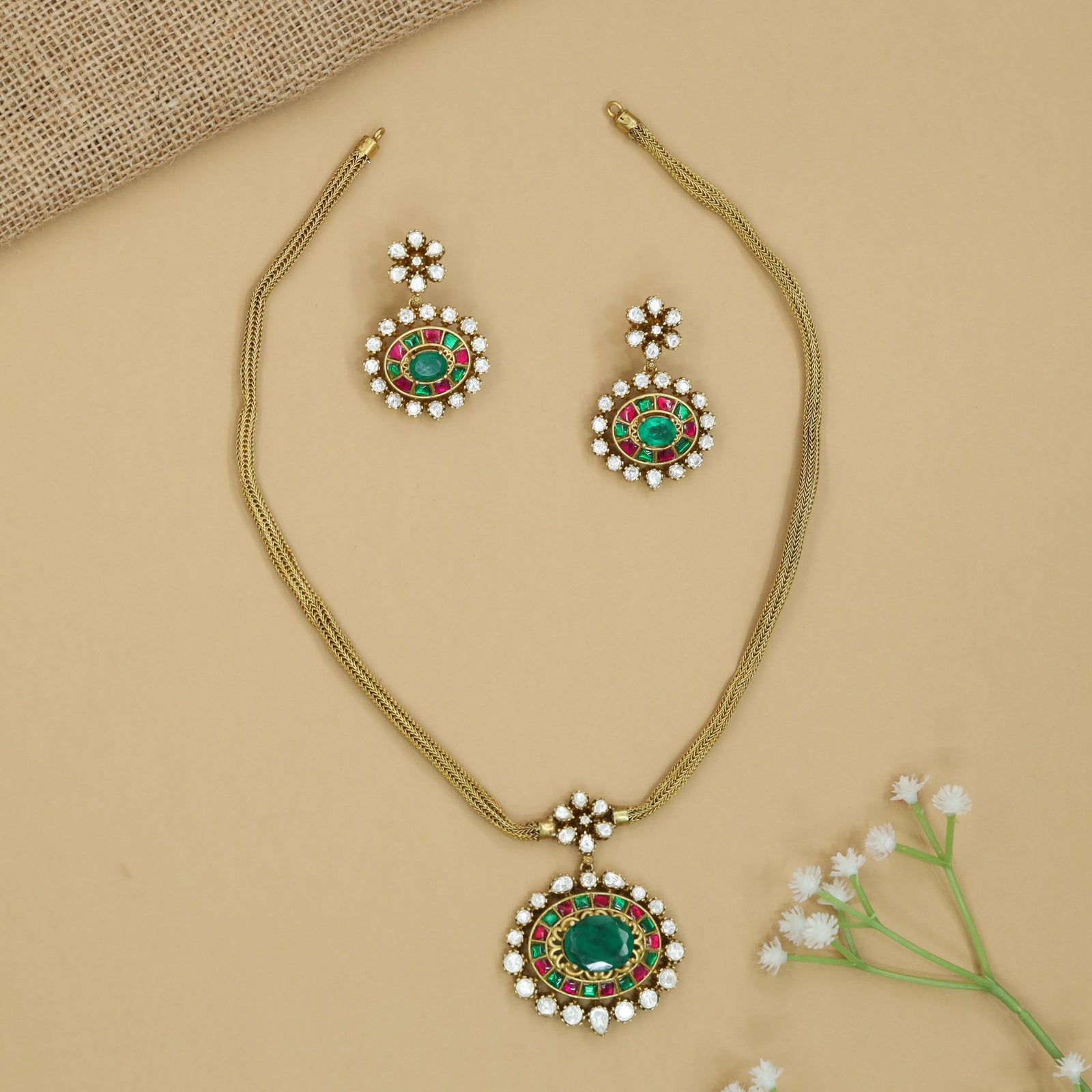 Petal Circle Jadau Chain with Center Pendant and Floral Stud Tops