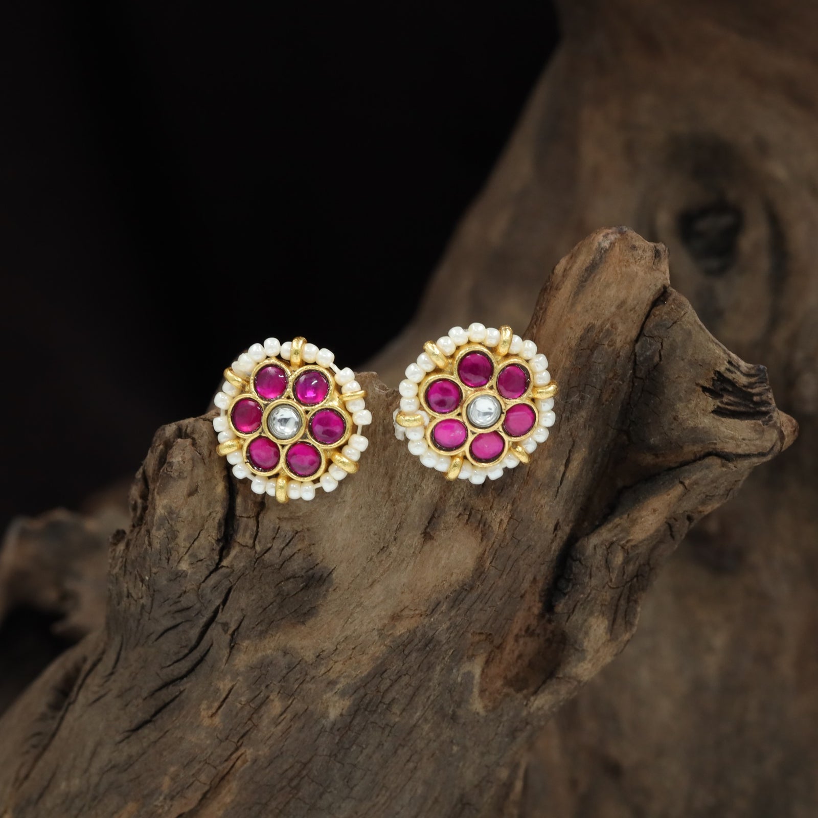 Fringe Bloom Jadau Stud with Floral Center Frame and Pearl Rim