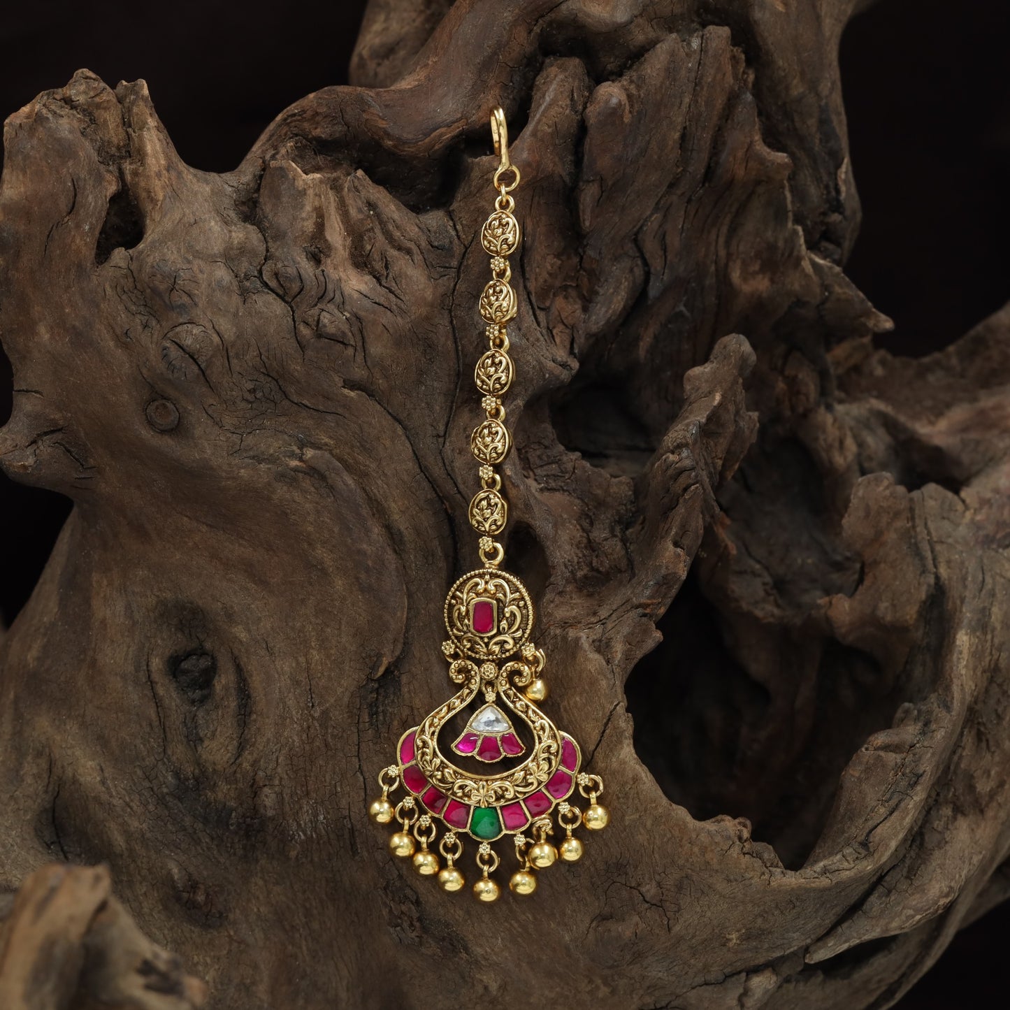 Classic Arch Border Antique Tikka With Hanging Bead Drops