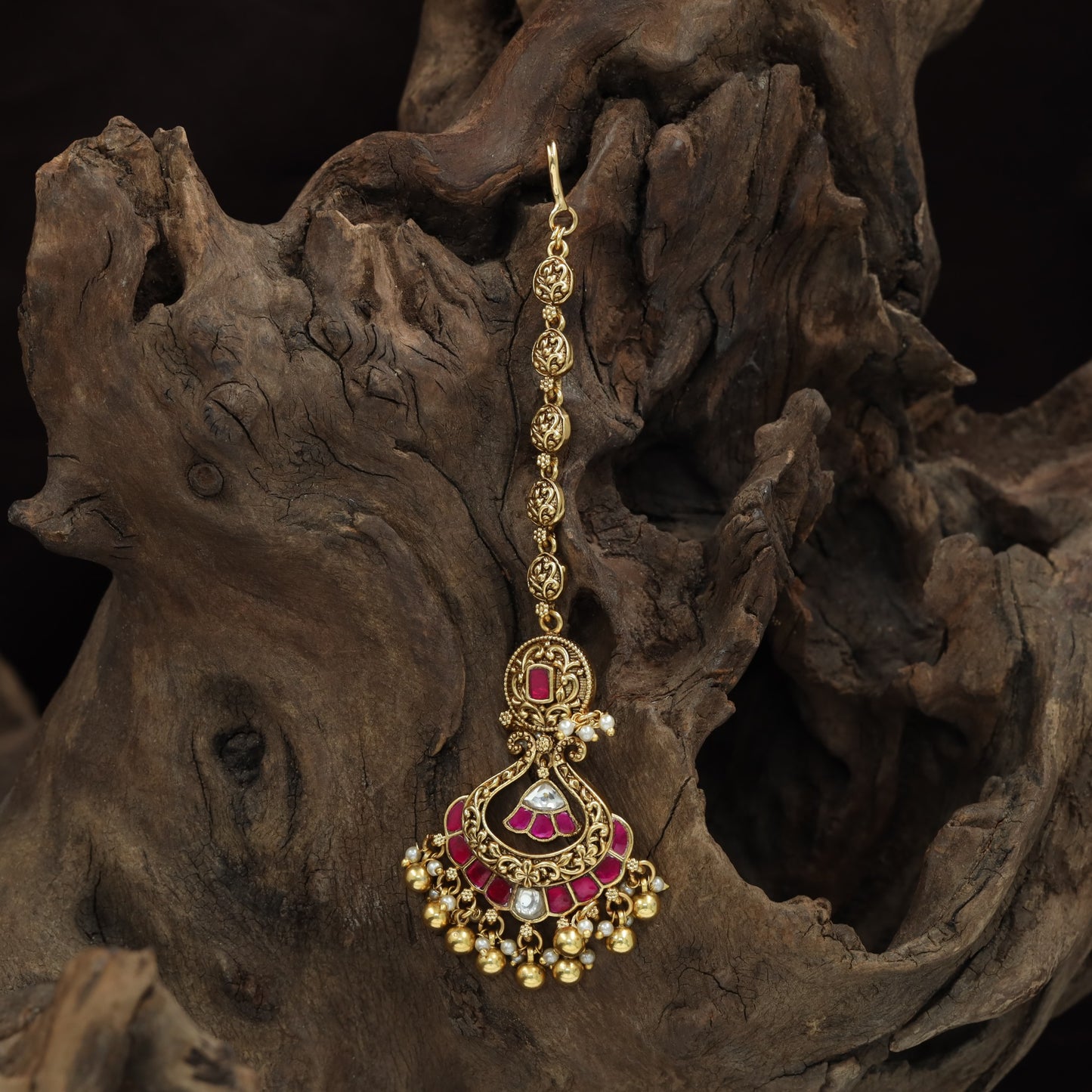 Classic Arch Border Antique Tikka With Hanging Bead Drops