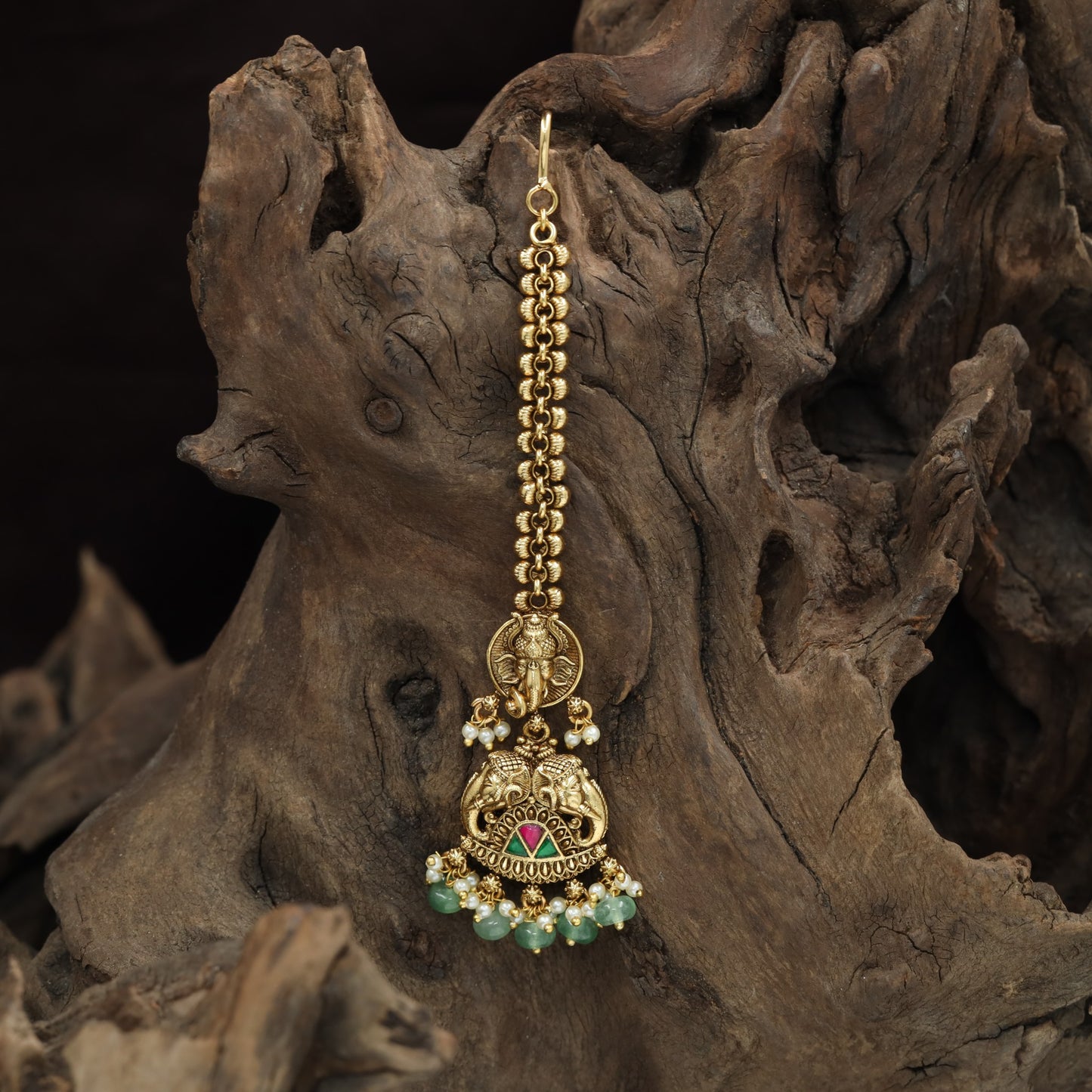 Grand Ganesha Lakshmi Antique Tikka Pattern