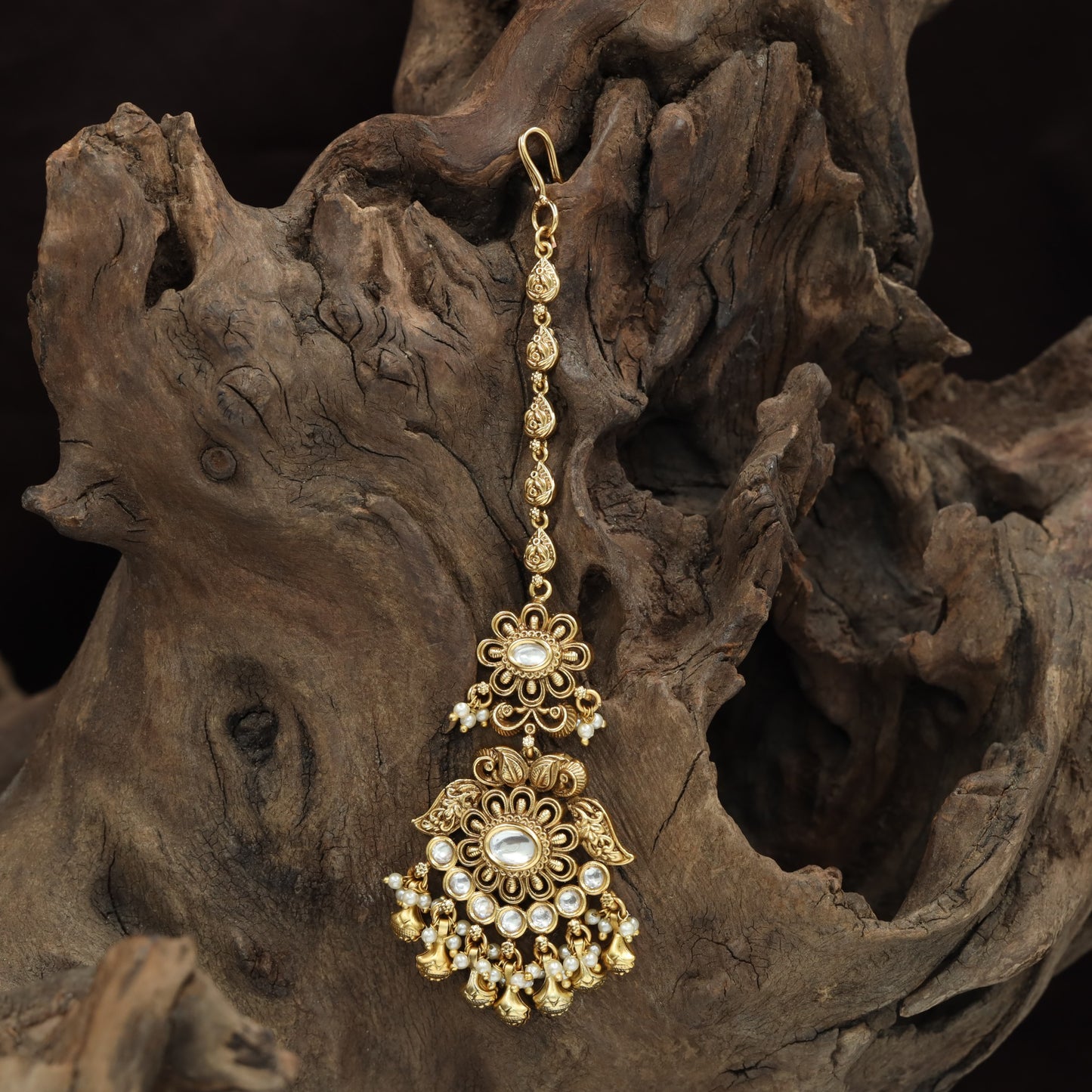 Handcrafted Twin Floral Pendant Antique Tikka With Pearl Drop Detailing