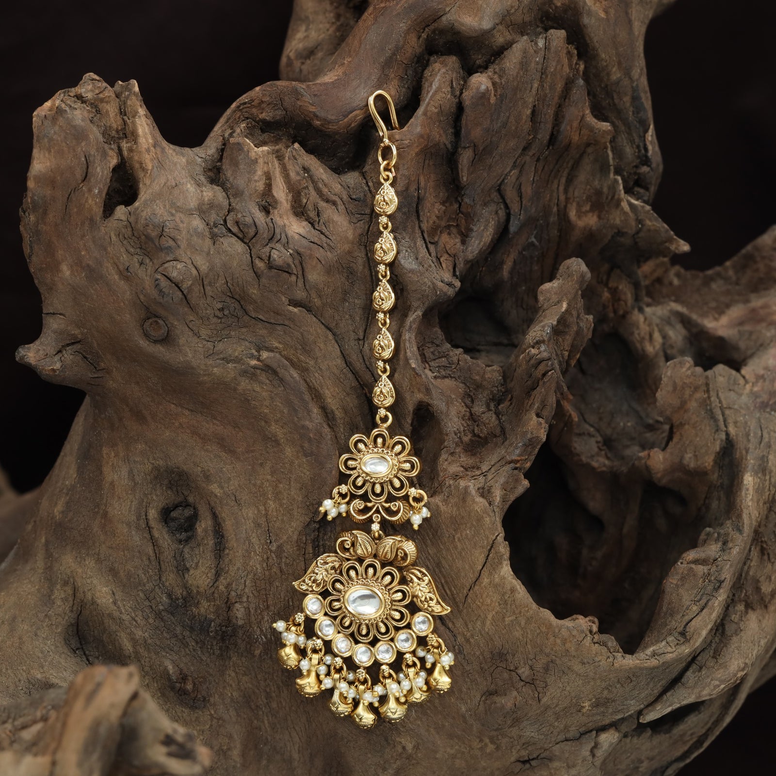 Handcrafted Twin Floral Pendant Antique Tikka With Pearl Drop Detailing