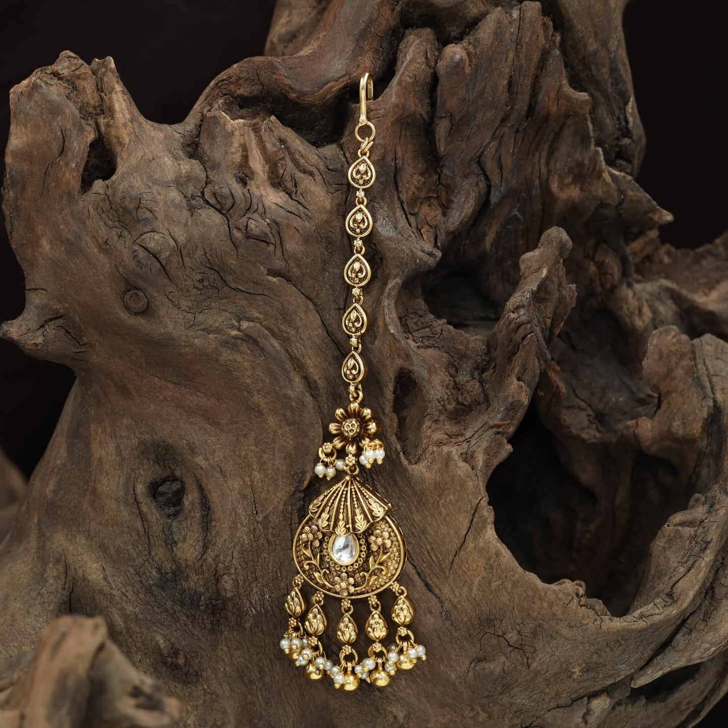 Handcrafted Decorative Pendant Antique Tikka With Pearl Cluster Fringe