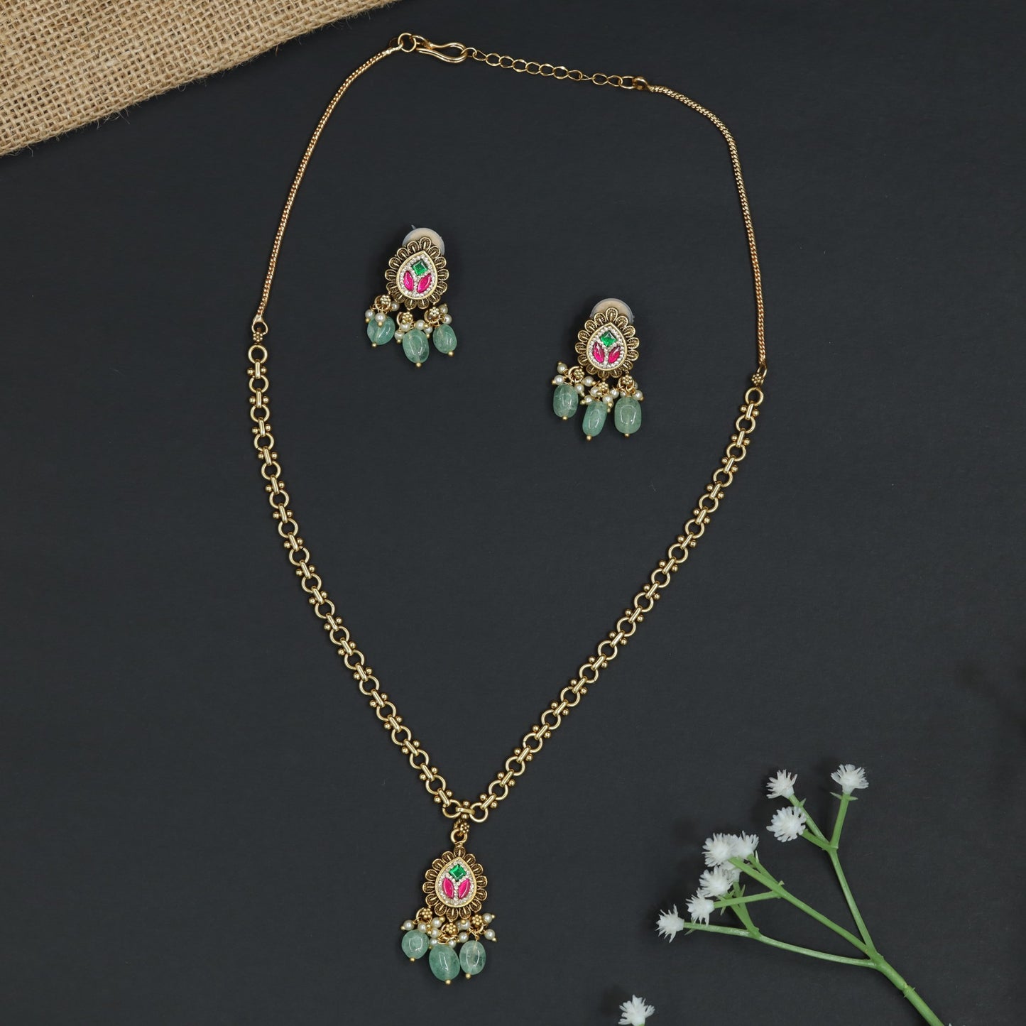 Jadau Necklace Chain With Floral Pendant And Fringe Styling