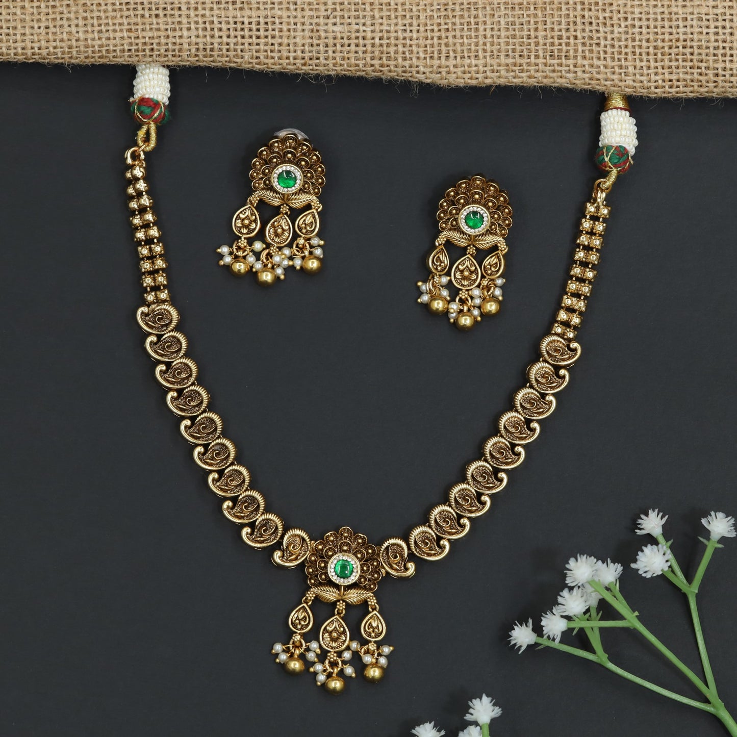 Antique Short Necklace With Decorative Paisley Link Design