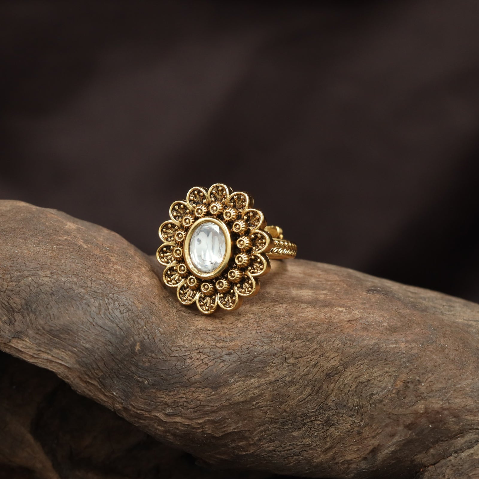 Luxury Multi Petal Rosette Antique Finger Ring With Raised Centre Detail