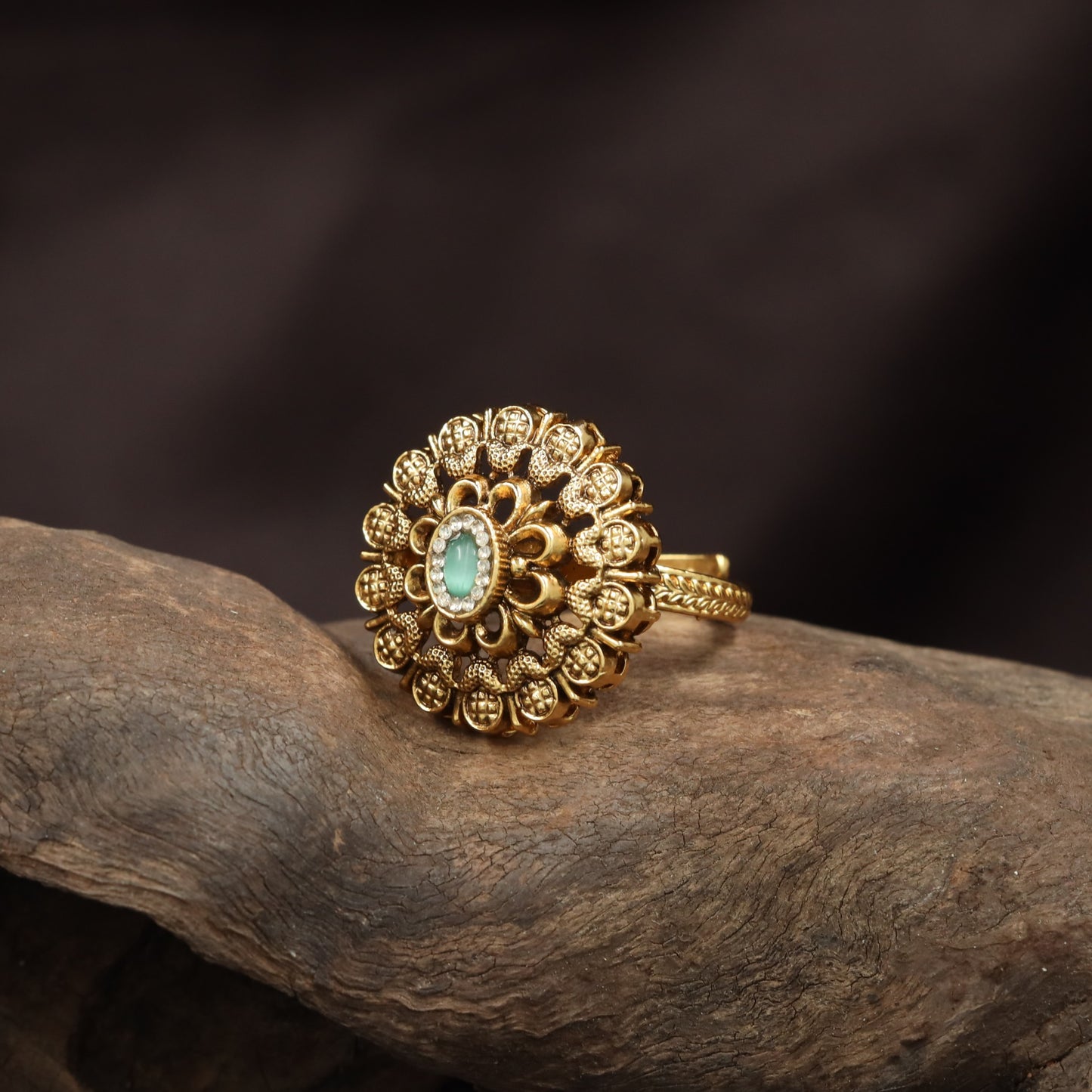 Premium Floral Disc Antique Finger Ring With Layered Petal Detailing