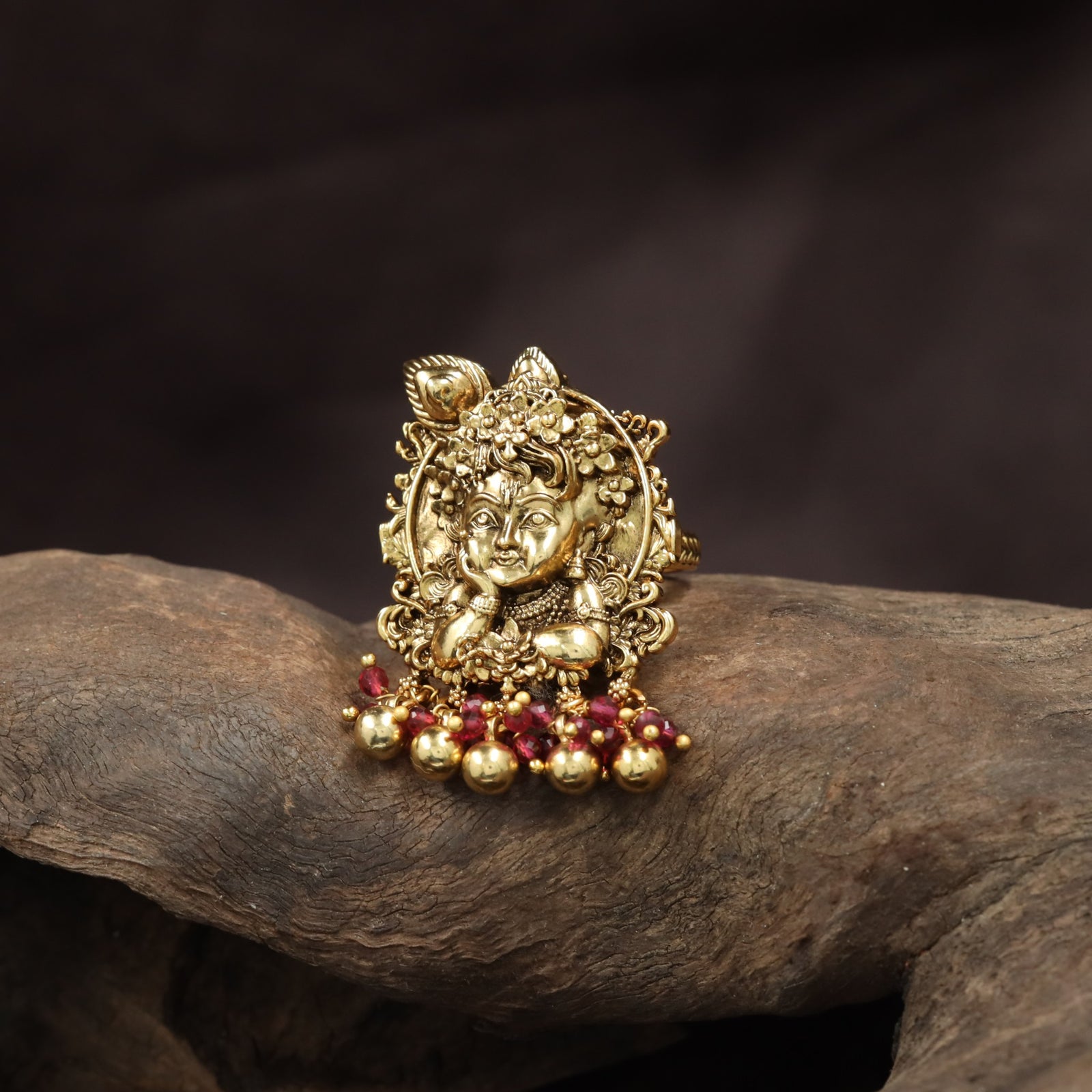 Grand Antique Finger Ring framed by Krishna Embossed Borders