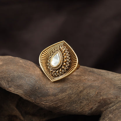 Festive Antique Finger Ring featuring Structured Teardrop Arrangement