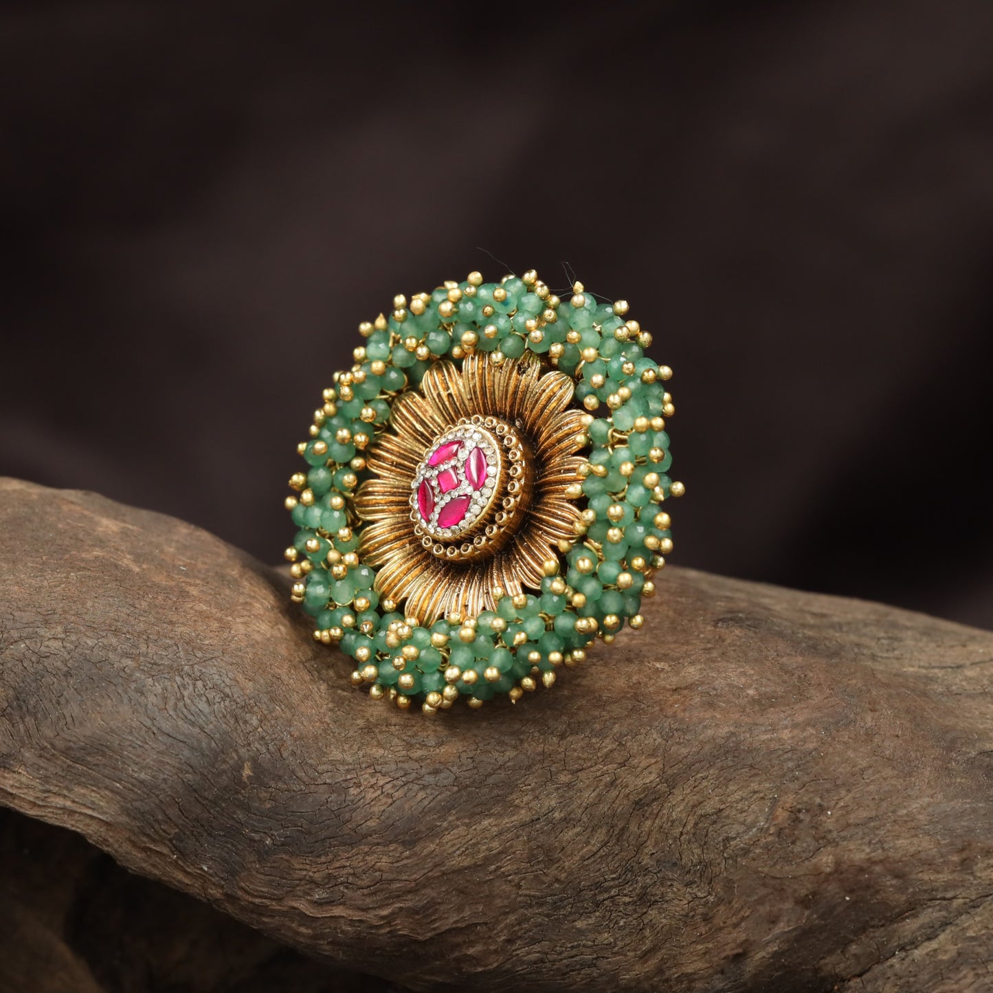 Regal Antique Finger Ring featuring Structured Panel Borders