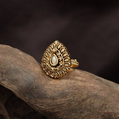 Antique Pear Border Finger Ring With Layered Detailing