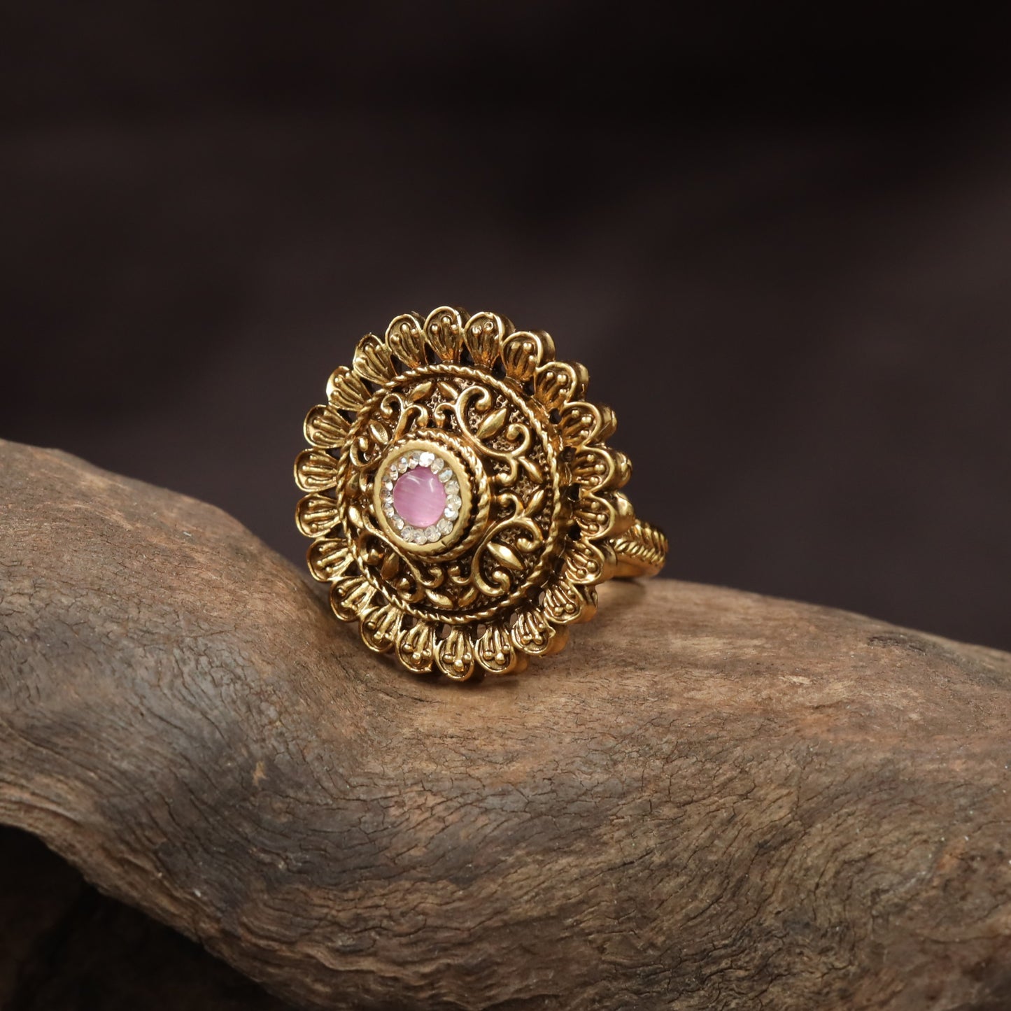 Detailed Floral Disc Antique Finger Ring With Ornamental Styling