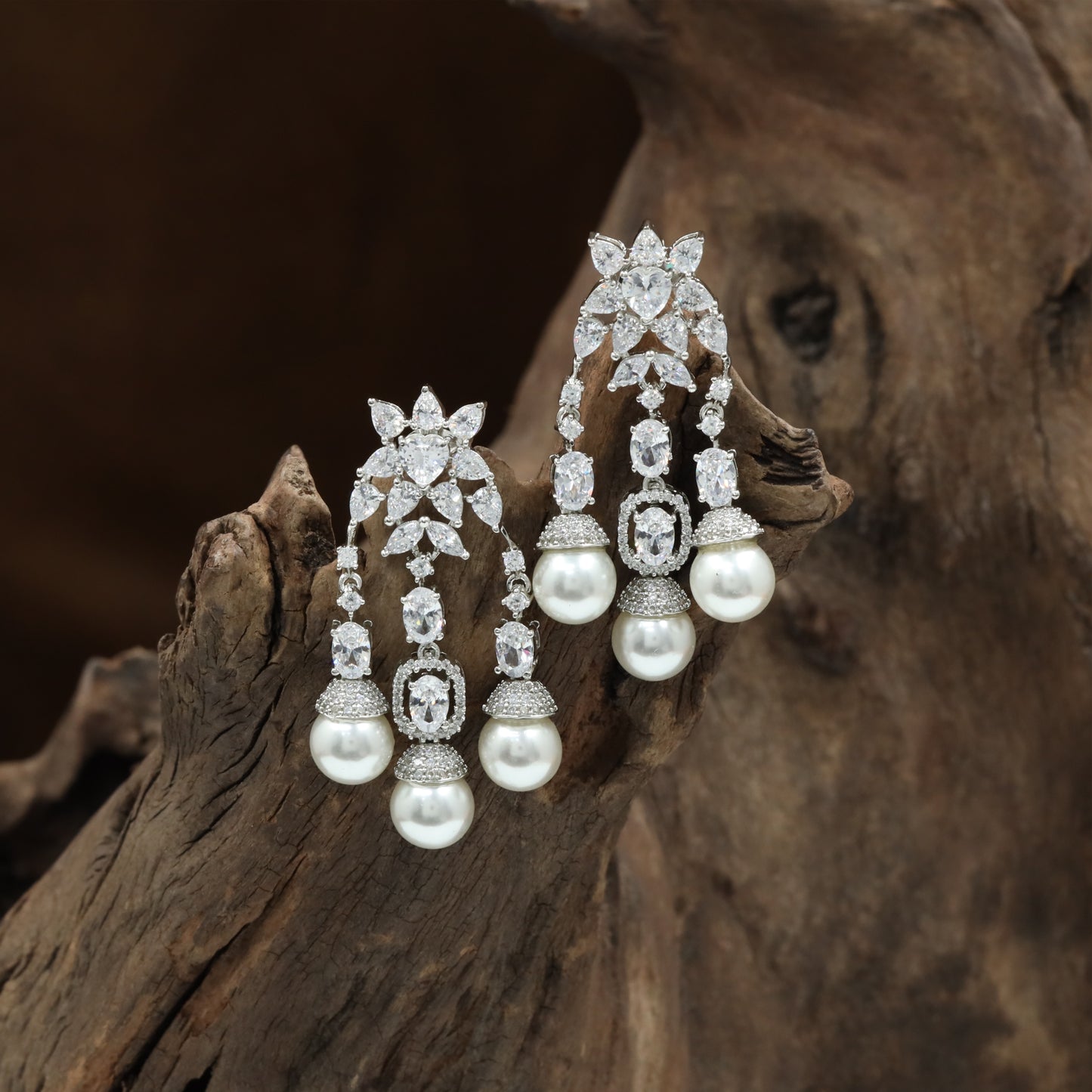 Luxury Pearl Hanging with Structured Floral Connectors and Drop Borders