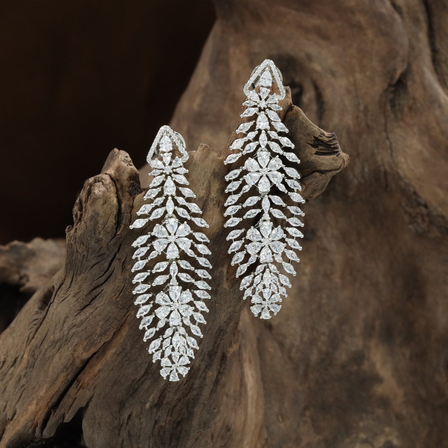 Signature Drape Hanging with Decorative Marquise Layout and Open Detailing