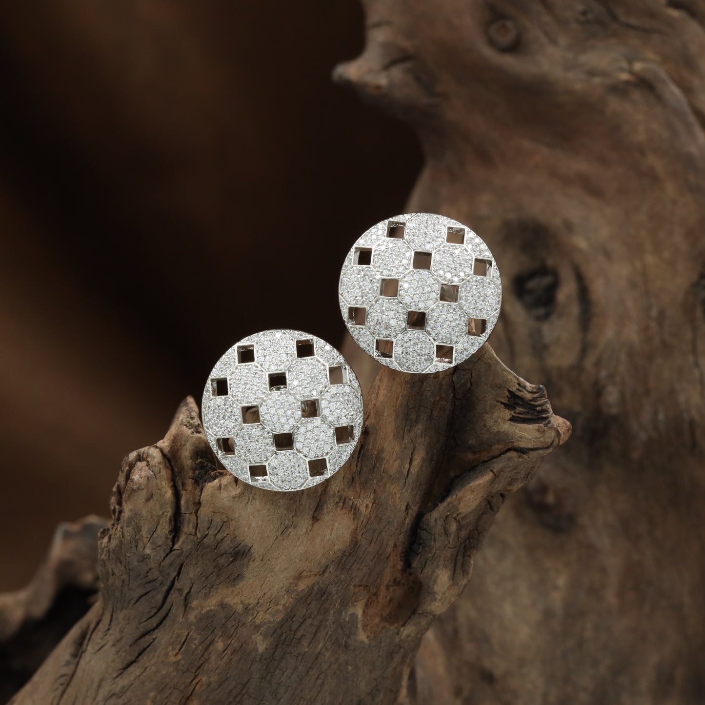 Checkered Disc Stud with Textured Surface Detailing