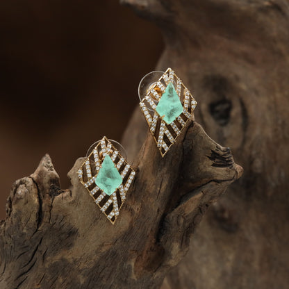 Kite Frame GJ Stud with Layered Border Detailing