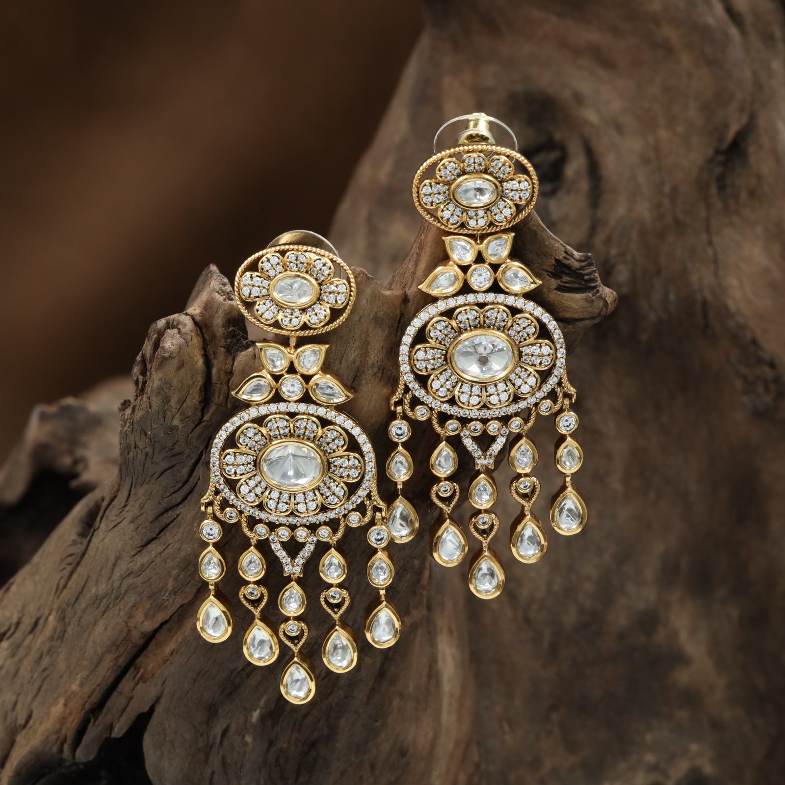 Netted Circle Kundan Hanging with Oval Top Frame and Drop Tassel Lines