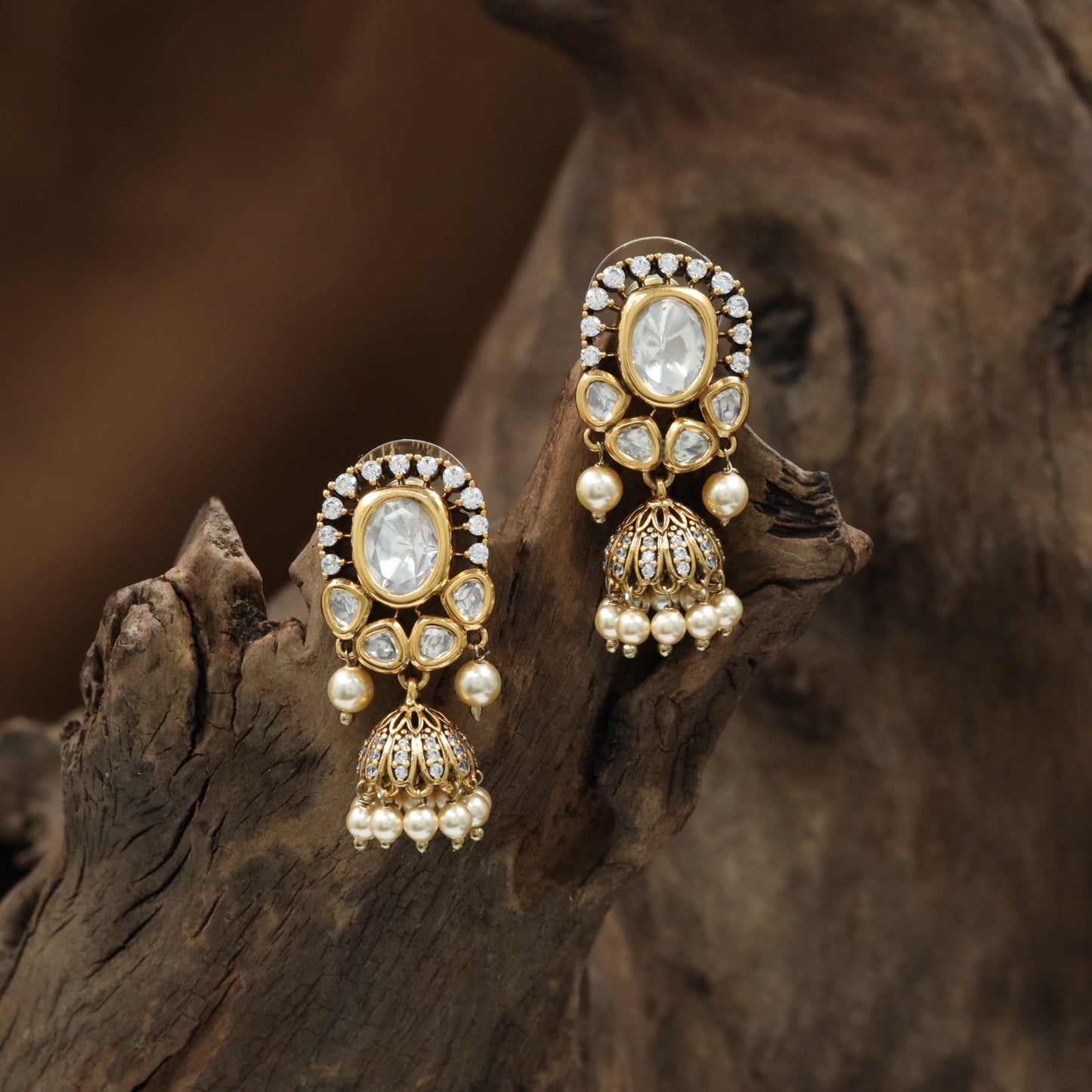 Framed Pearl Kundan Jumka with cushion Top Arrangement and Dome Styling