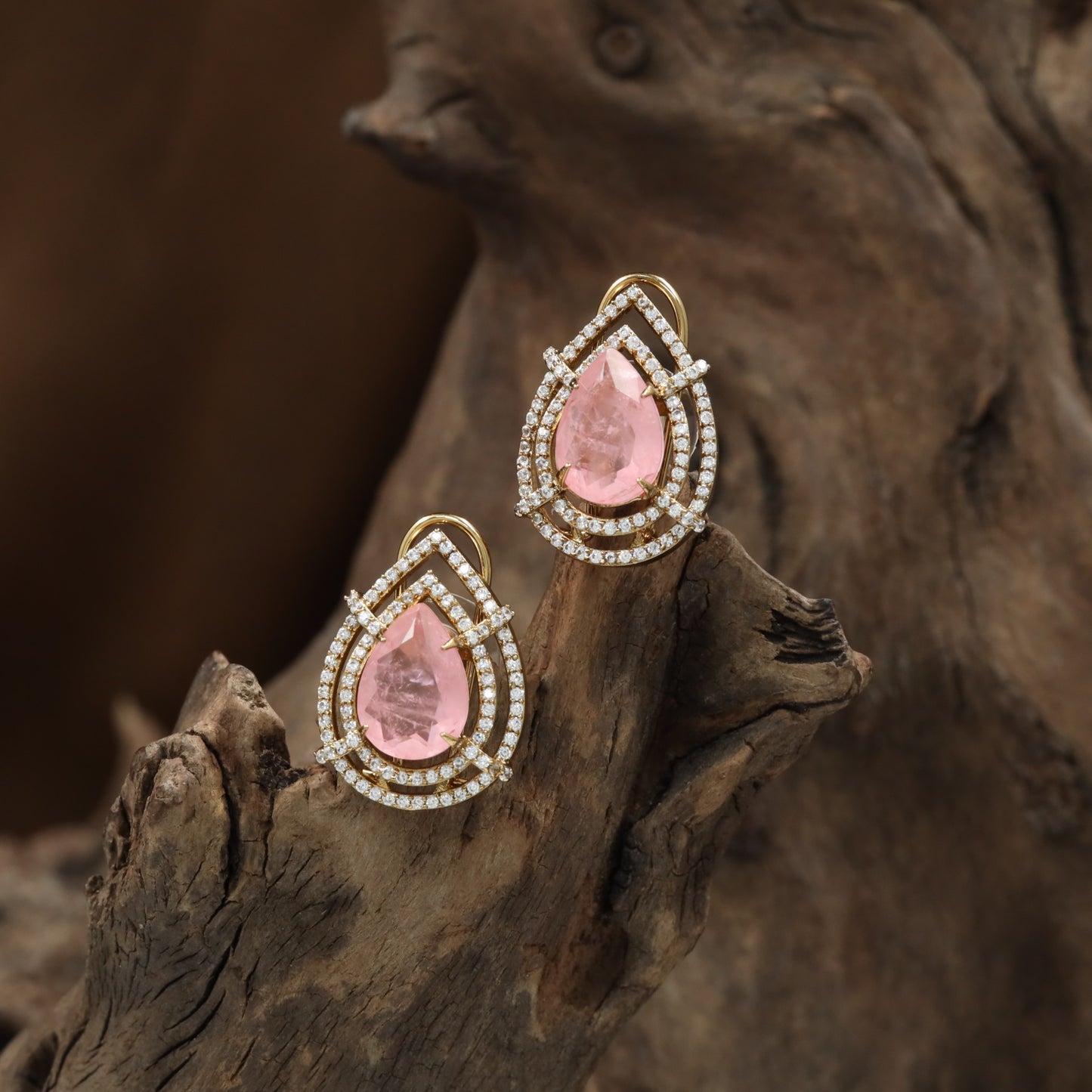 Teardrop Halo Kundan Stud with Double Border Detailing
