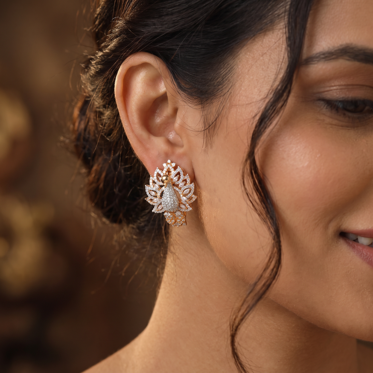 Grand Peacock Gj Stud with Open Wing Arrangement and Floral Detailing