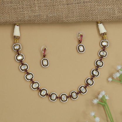 Grand Border Kundan Necklace with Oval Connector Placement and Coordinated Earrings
