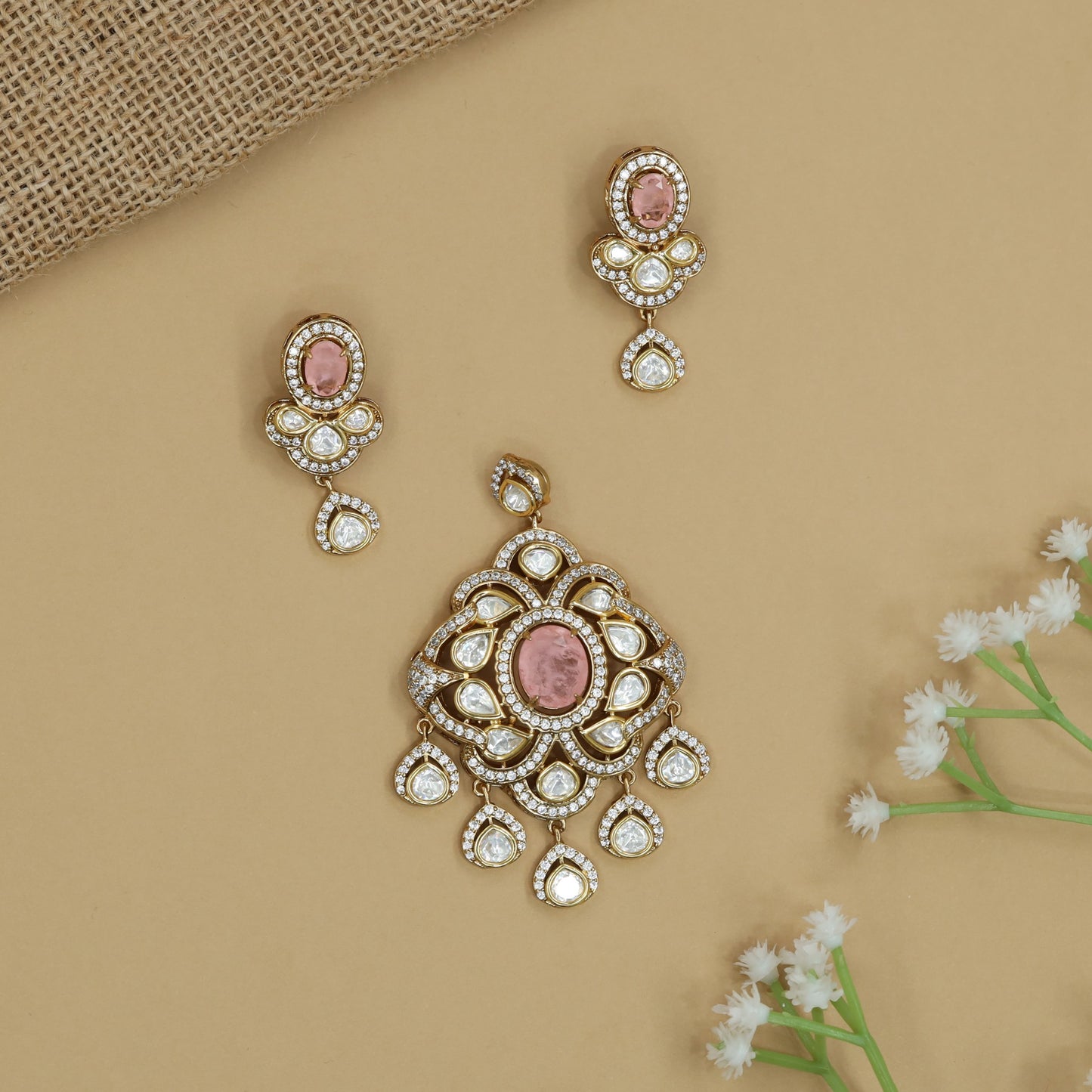 Royal Bloom Pendant Set featuring Raised Halo Placement and Border Styling