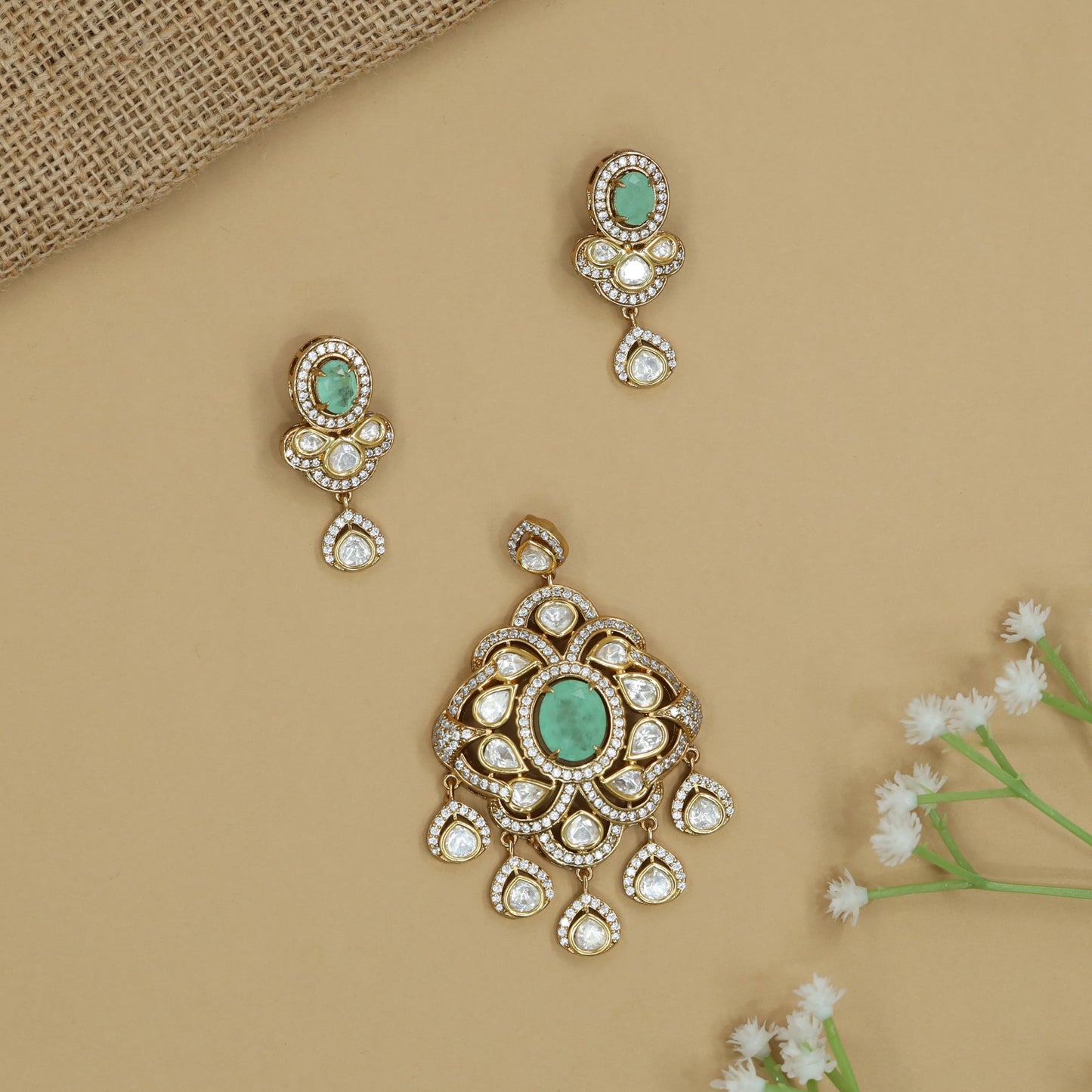 Royal Bloom Pendant Set featuring Raised Halo Placement and Border Styling