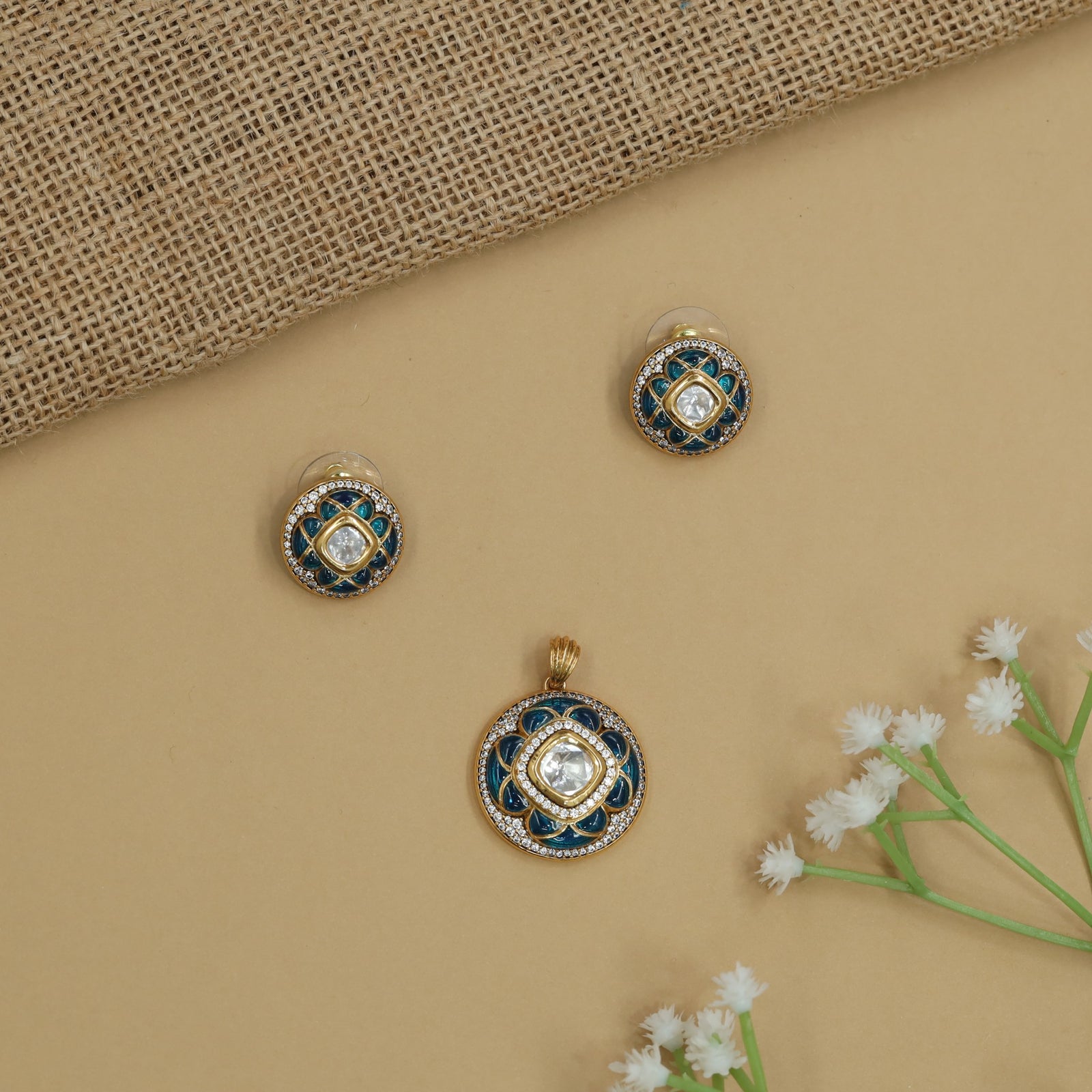 Bloom Pendant Set showcasing Structured Floral Layout and Pendant Detailing