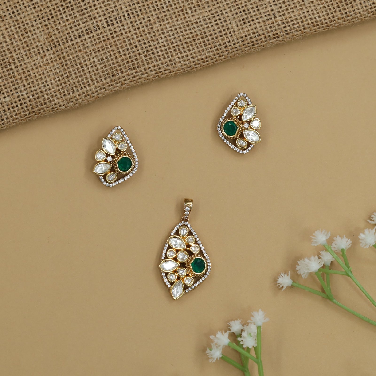 Grand Cluster Pendant Set with Structured Open Arrangement and Border Styling