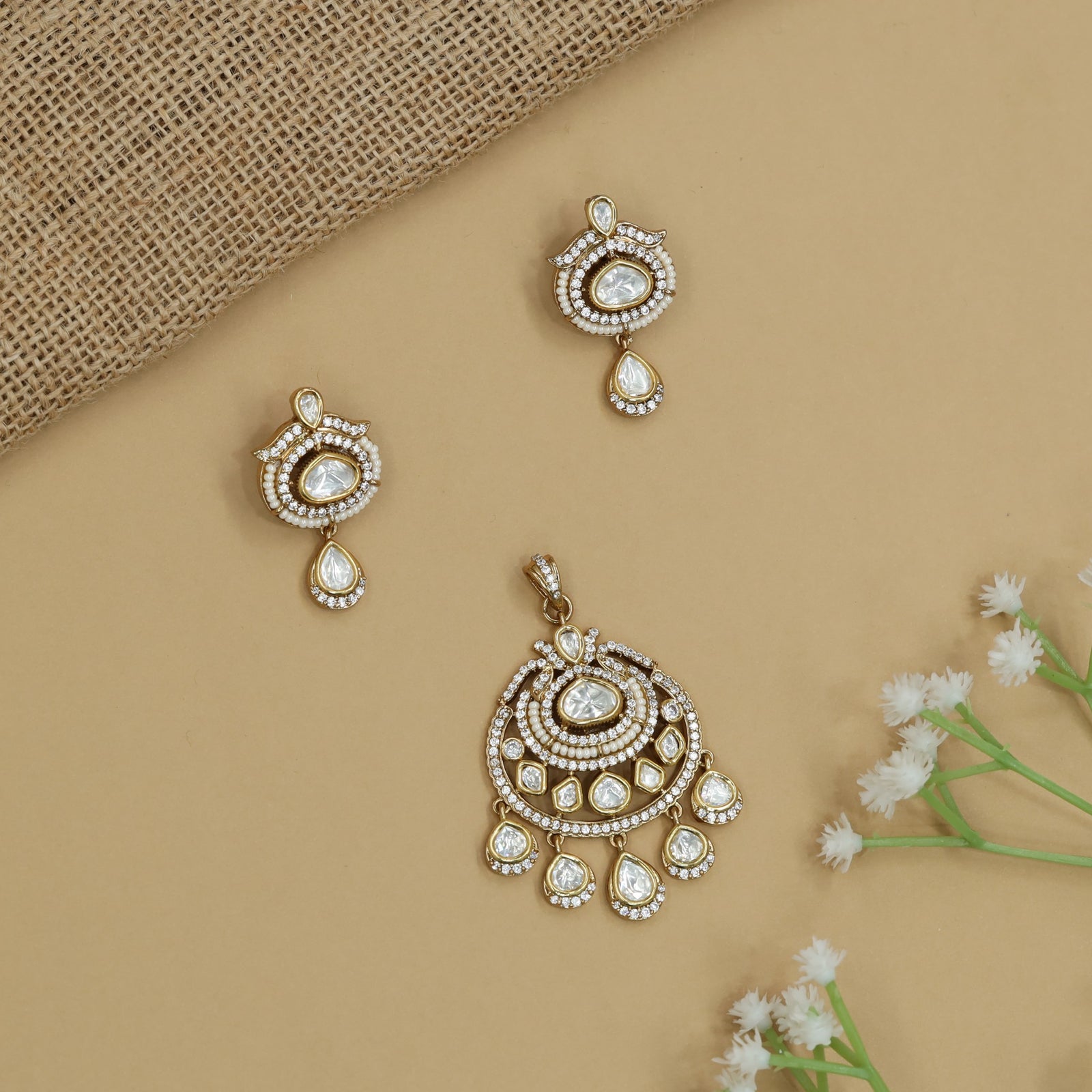 Grand Loop Pendant Set with Structured Dome Styling and Border Arrangement